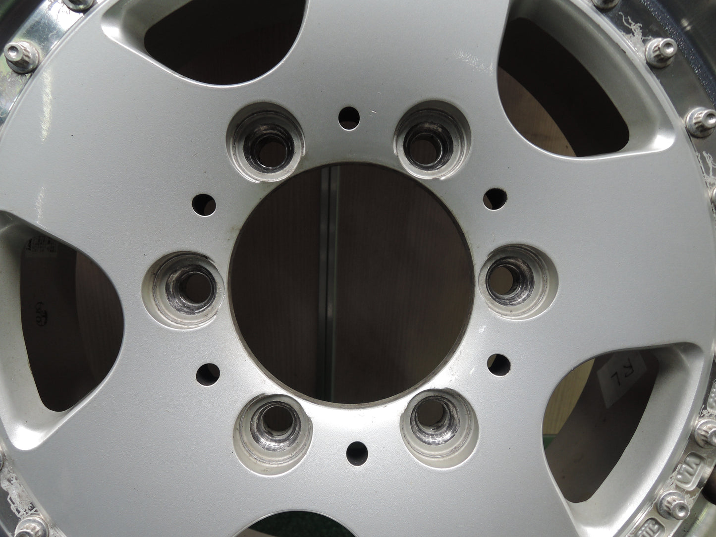 *送料無料*超バリ溝！21年！9.5分以上★スタッドレス 195/80R15 ブリヂストン ブリザック VL1 社外 アルミ 15インチ PCD139.7/6H★3112507HAス
