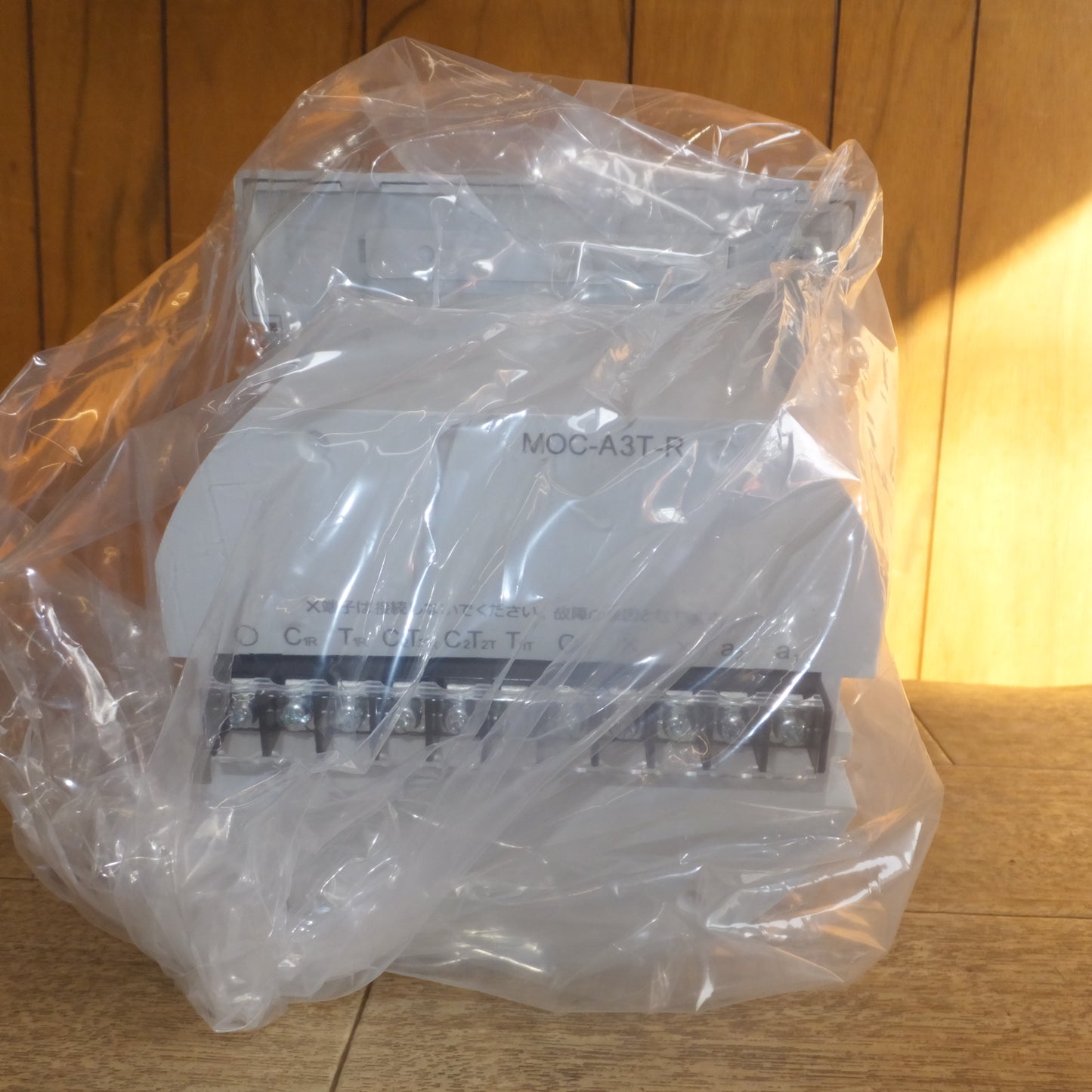 [送料無料]未使用★三菱 MITSUBISHI 2021年製 保護継電器 過電流継電器 MOC-A3T-R★