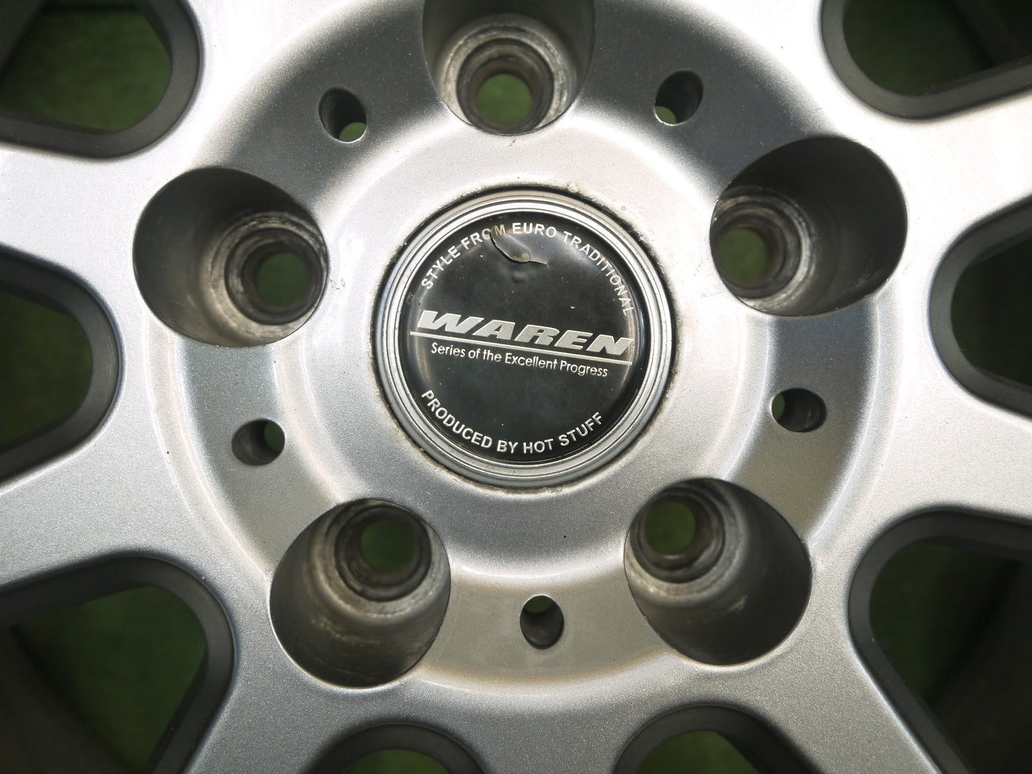[送料無料]バリ溝！21年！キレイ！9.5分★スタッドレス 225/65R17 ブリヂストン ブリザック DM-V3 WAREN HOTSTUFF ヴァーレン 17インチ PCD114.3/5H★3021503クス