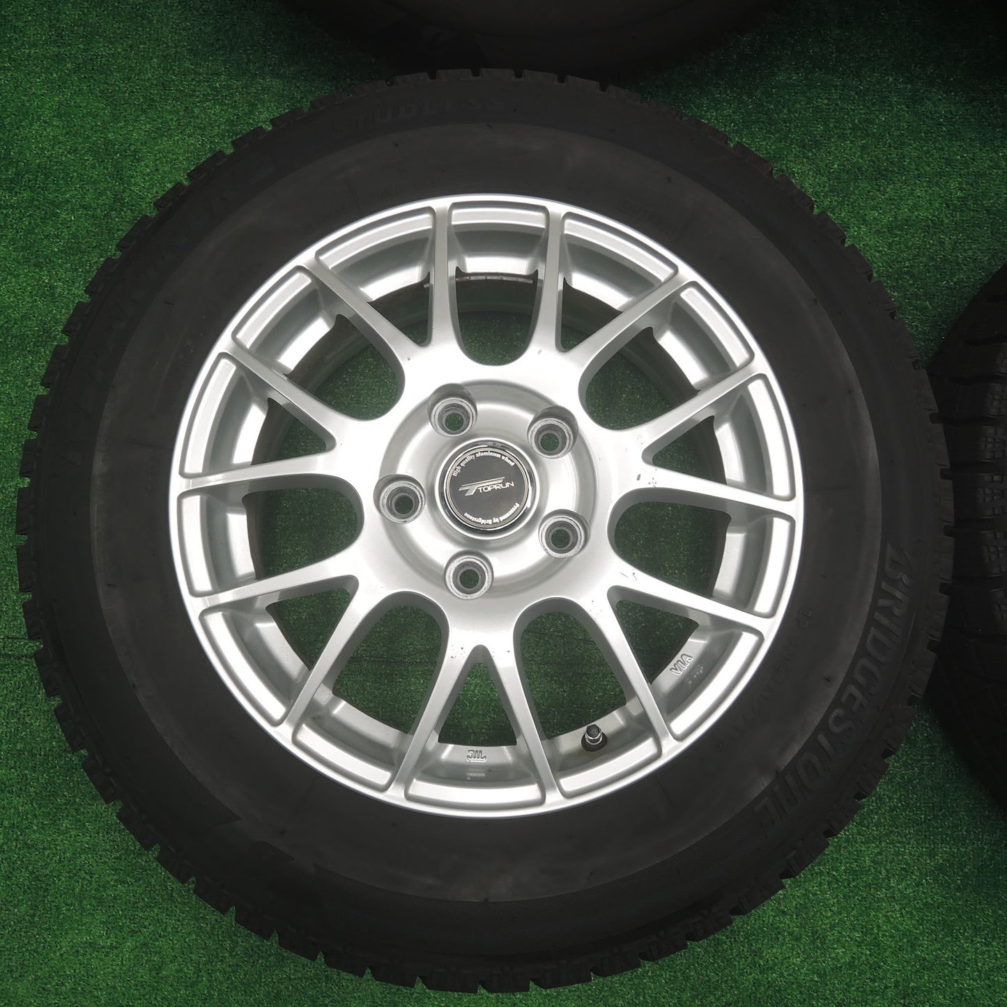 [送料無料]バリ溝！キレイ！9.5分★スタッドレス 195/65R15 ブリヂストン アイスパートナー2 TOPRUN トップラン 15インチ PCD114.3/5H★3071001SYス