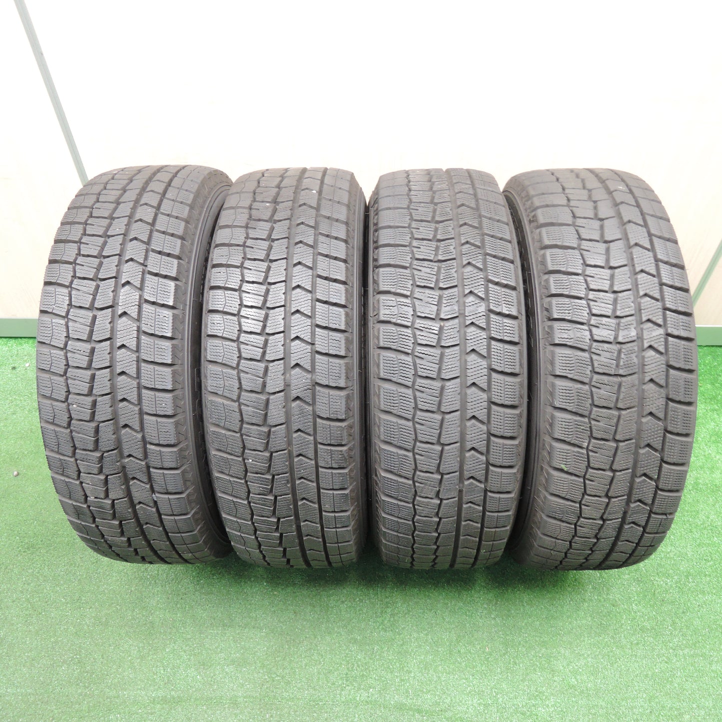 *送料無料*超バリ溝！21年！キレイ！ほぼ10分★スタッドレス 195/65R15 ダンロップ ウインターマックス WM02 DUFACT デュファクト PCD114.3/5H★3111713TNス