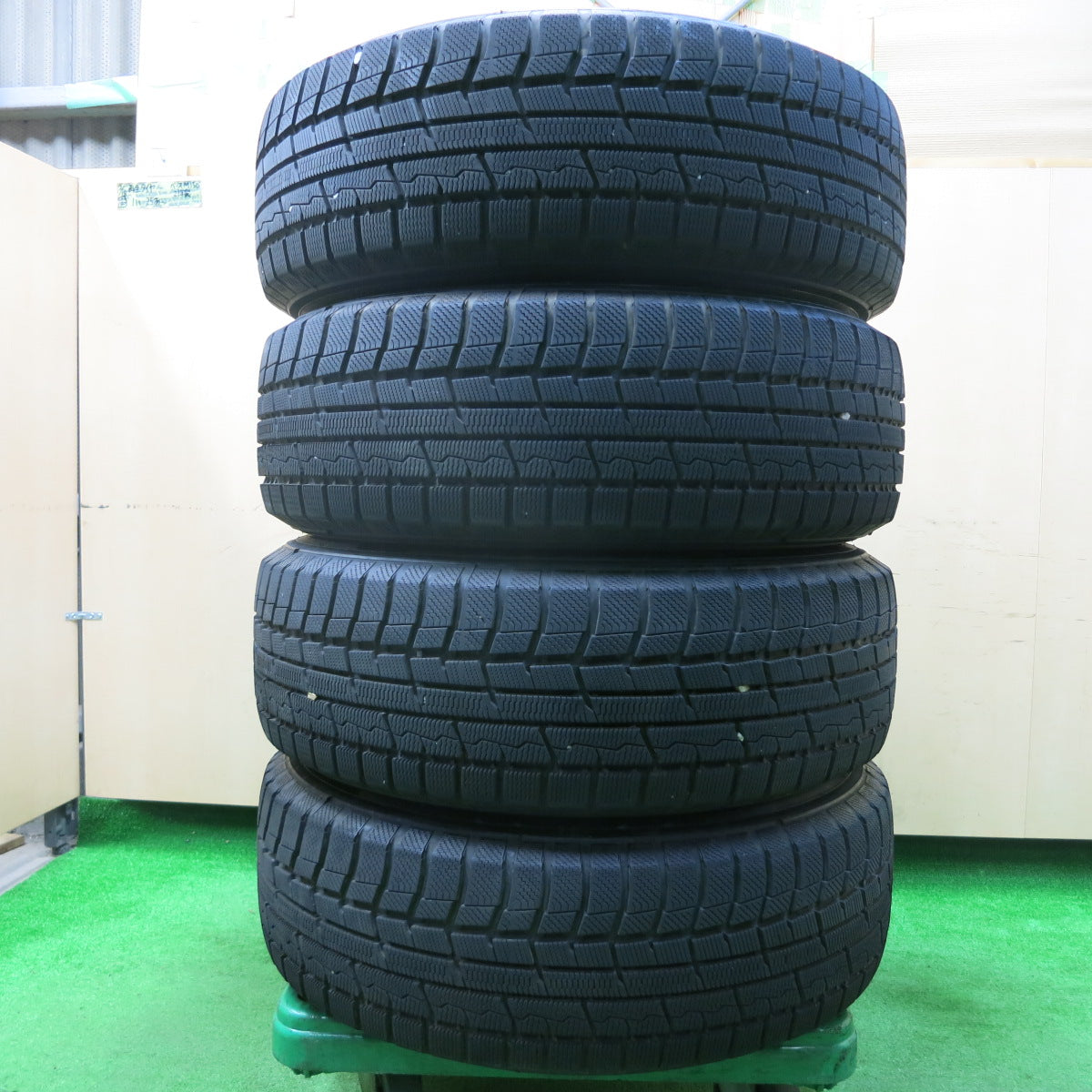 *送料無料*バリ溝！19年！キレイ！9.5分★スタッドレス 225/65R17 SMACK ENKEI トーヨー ウインター トランパス TX エンケイ 17インチ PCD114.3/5H★3121301イス