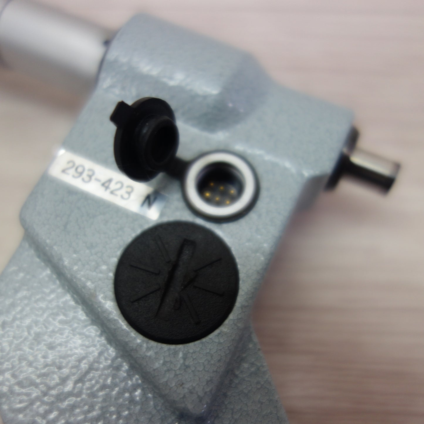 [送料無料] ☆ミツトヨ デジタル マイクロメーター MDC-75M 293-423N 50-75mm デジマジック MITUTOYO 工具 ノギス 大工 道具 DIY☆