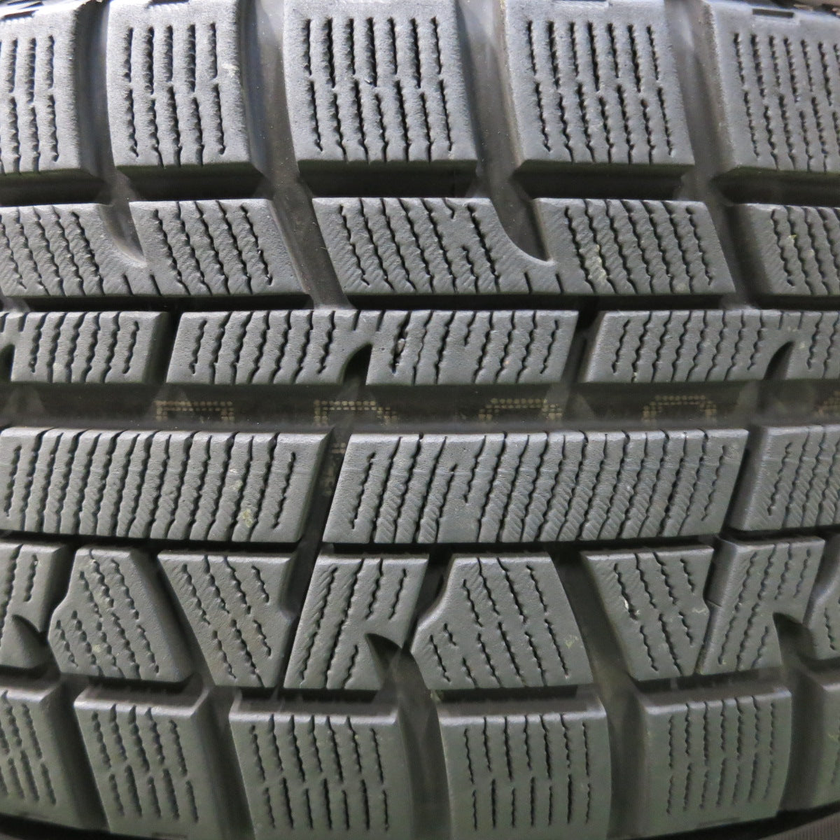 *送料無料*バリ溝！キレイ！9.5分以上★スタッドレス 215/60R17 ヨコハマ アイスガード iG50 プラス MANARAY SPORT マナレイ 17インチ PCD114.3/5H★3100505イス
