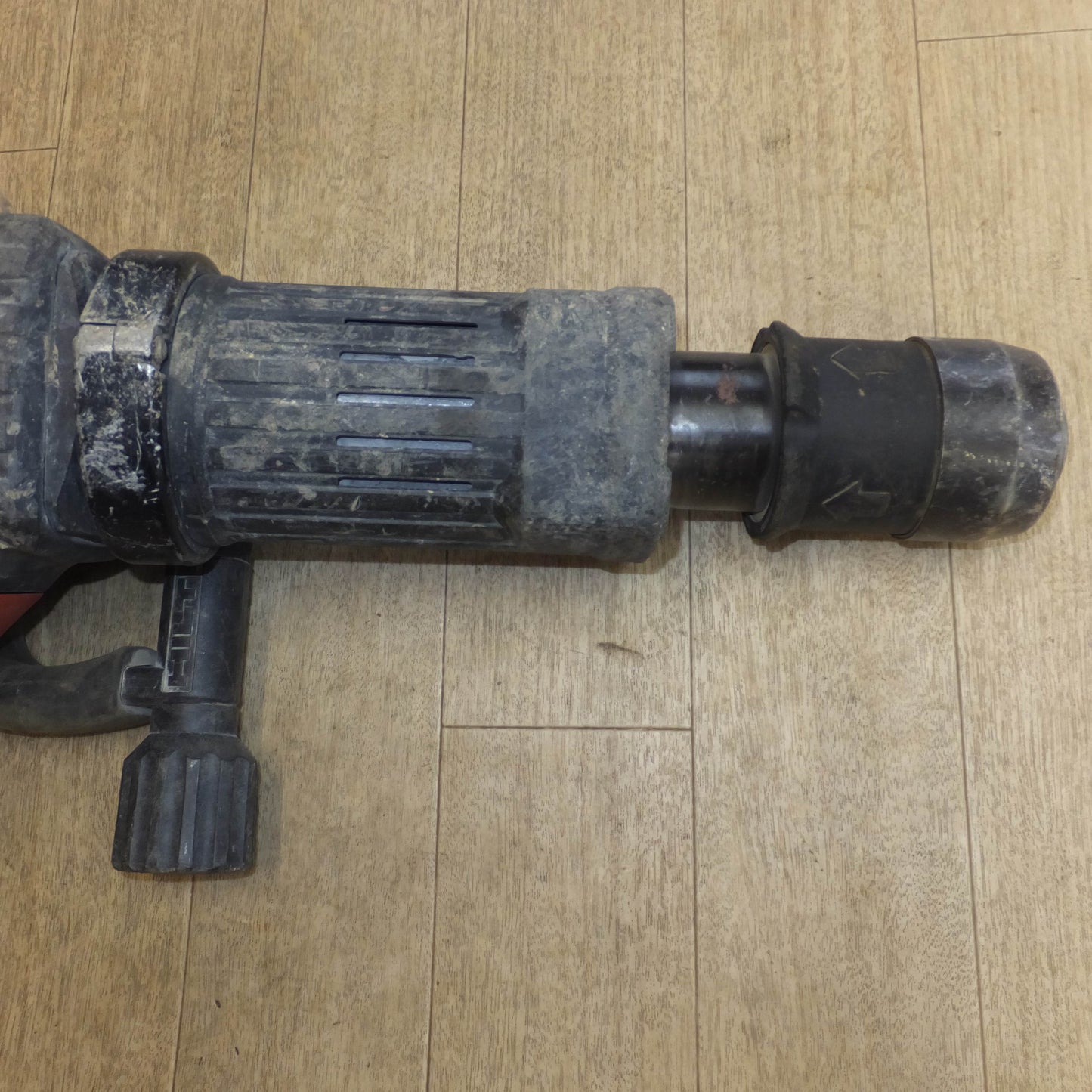 [送料無料]★ヒルティ HILTI 電動ハンマー TE905-AVR　100V 50-60Hz 1550W★
