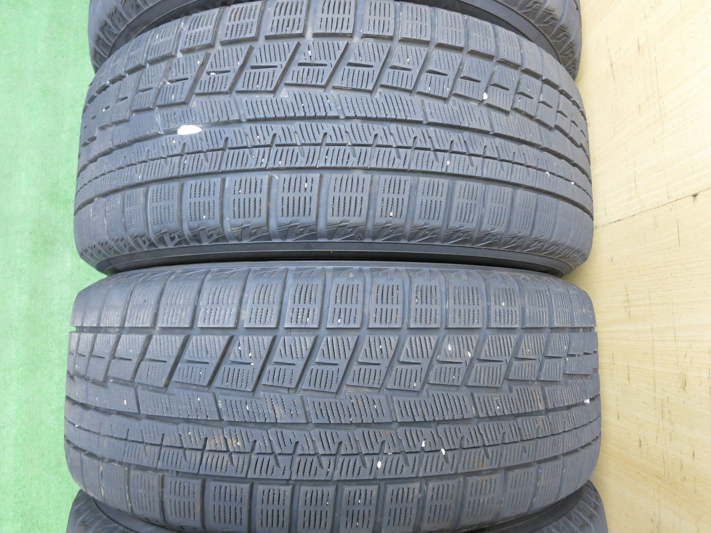 [送料無料]バリ溝！19年！キレイ！9.5分★アウディ 等 Team Sparco 225/50R17 スタッドレス ヨコハマ アイスガード iG60 チームスパルコ PCD112/5H★2112104Hス