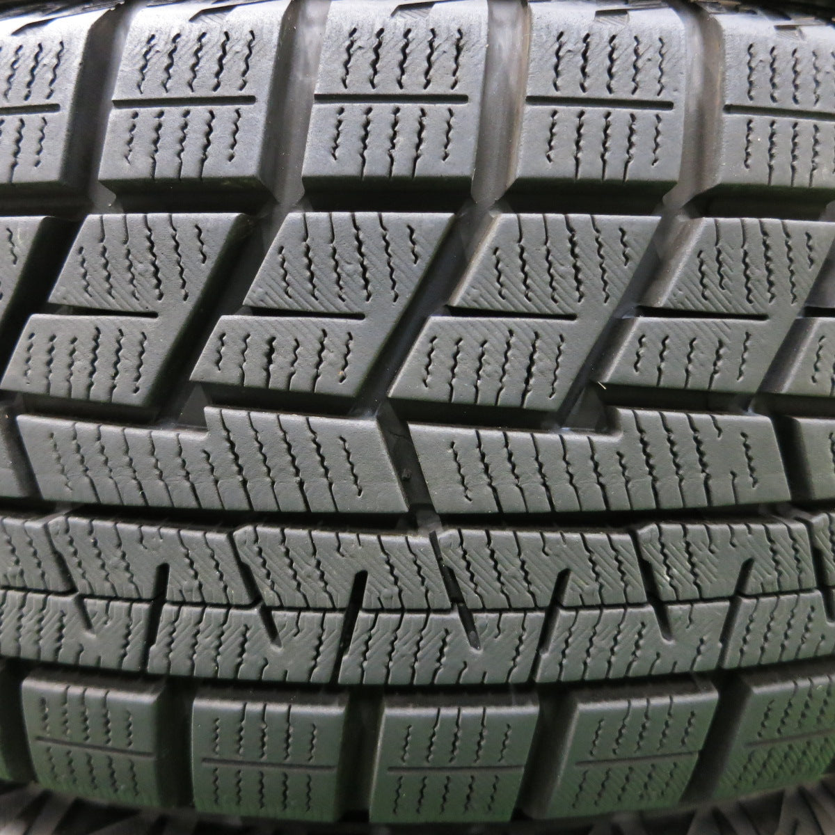 *送料無料*バリ溝！21年！キレイ！ほぼ10分★スタッドレス 165/55R15 ヨコハマ アイスガード iG60 VELVA SPORTZ ヴェルヴァ 15インチ PCD100/4H★3111709イス