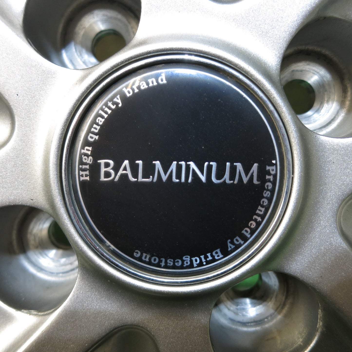 [送料無料]バリ溝！21年！キレイ！8.5分★スタッドレス 185/65R15 ブリヂストン ブリザック VRX2 BALMINUM バルミナ 15インチ PCD100/4H★3052310Hス
