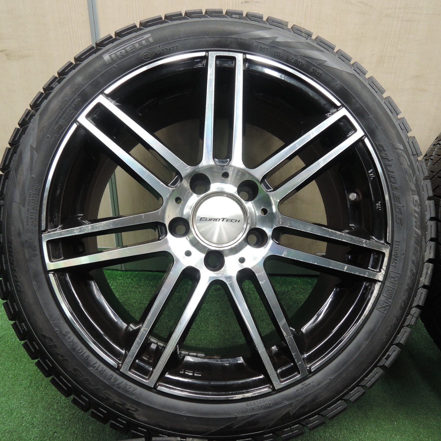 *送料無料* バリ溝！20年！ほぼ10分★ベンツ 等 EUROTECH 225/45R17 スタッドレス ピレリ アイスアシンメトリコ ユーロテック 17インチ PCD112/5H★4030506TNス