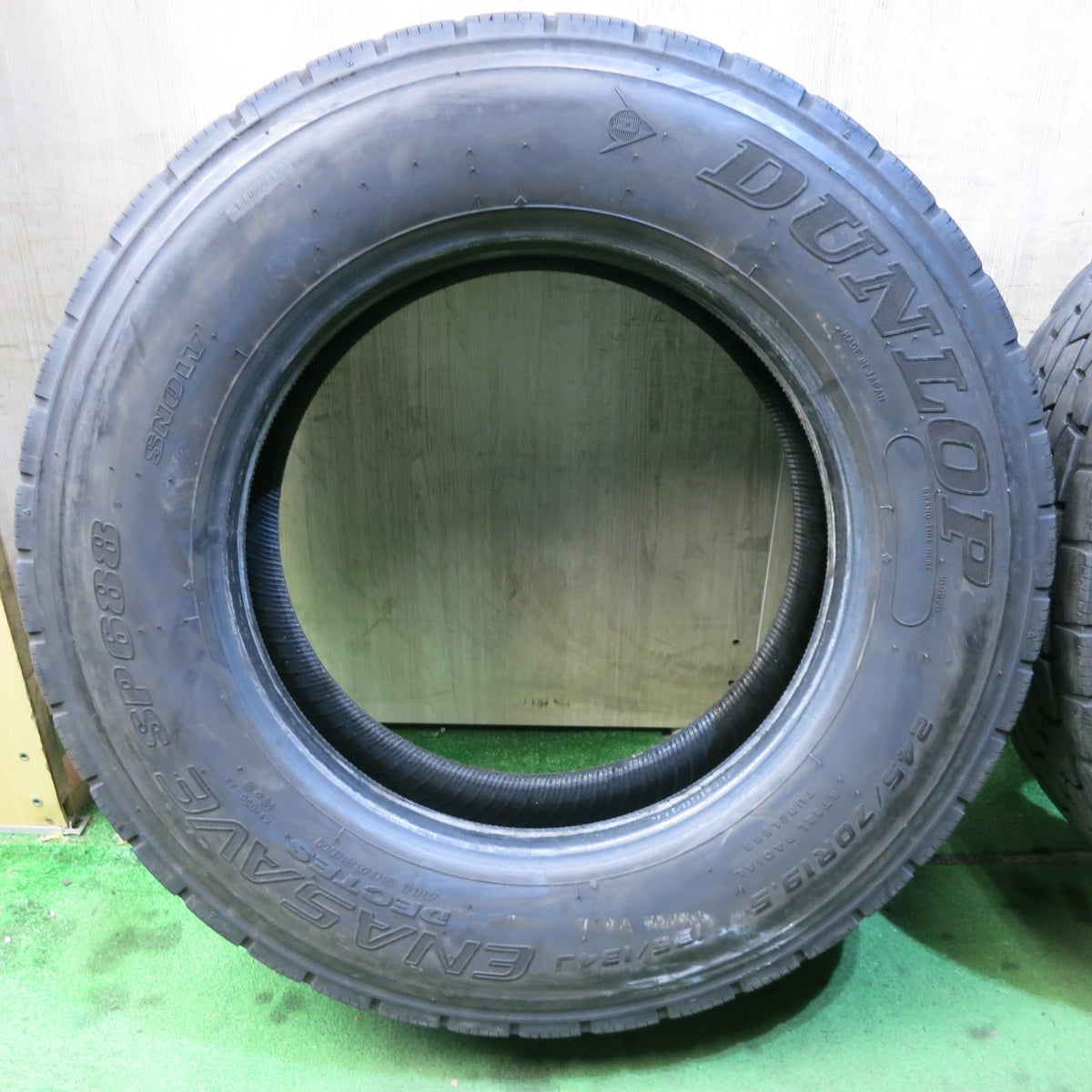*送料無料* 2本価格★トラック タイヤ 245/70R19.5 136/134J ダンロップ エナセーブ SP688 デクテス ミックス 19.5インチ★4020202クスタ