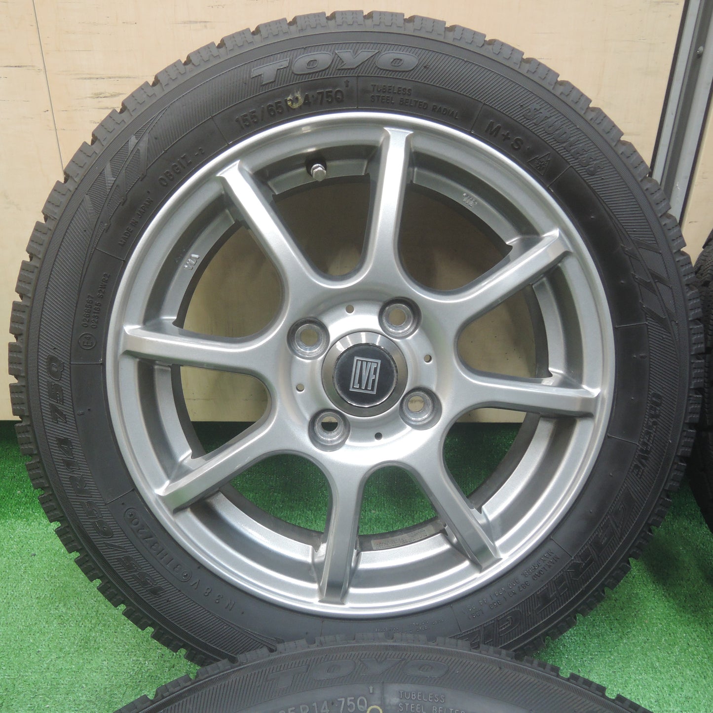 *送料無料*バリ溝！20年！キレイ！9.5分★スタッドレス 155/65R14 トーヨー オブザーブ ガリット GIZ LVF 社外 アルミ 14インチ PCD100/4H★3121312SYス