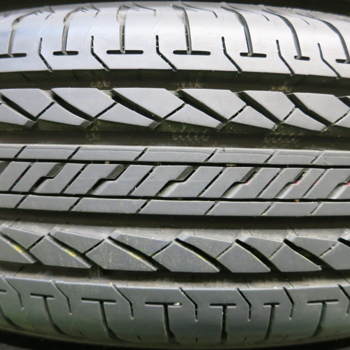 *送料無料*新車外し！23年★175/80R16 ブリヂストン デューラー H/L 852 タイヤ 16インチ ジムニー 等★4013011イノタ