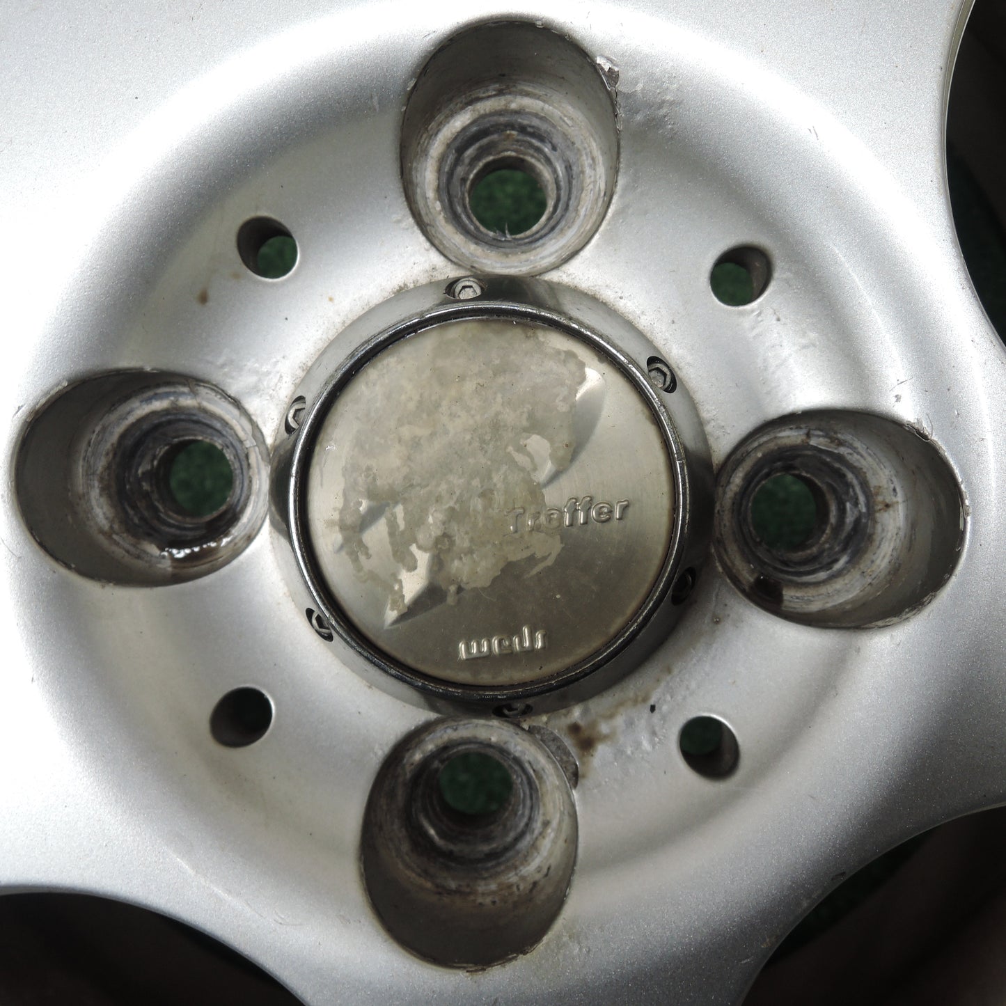*送料無料*バリ溝！22年！ほぼ10分★スタッドレス 155/65R13 グッドイヤー アイスナビ7 Treffer トレファー 13インチ PCD100/4H★4011506NJス