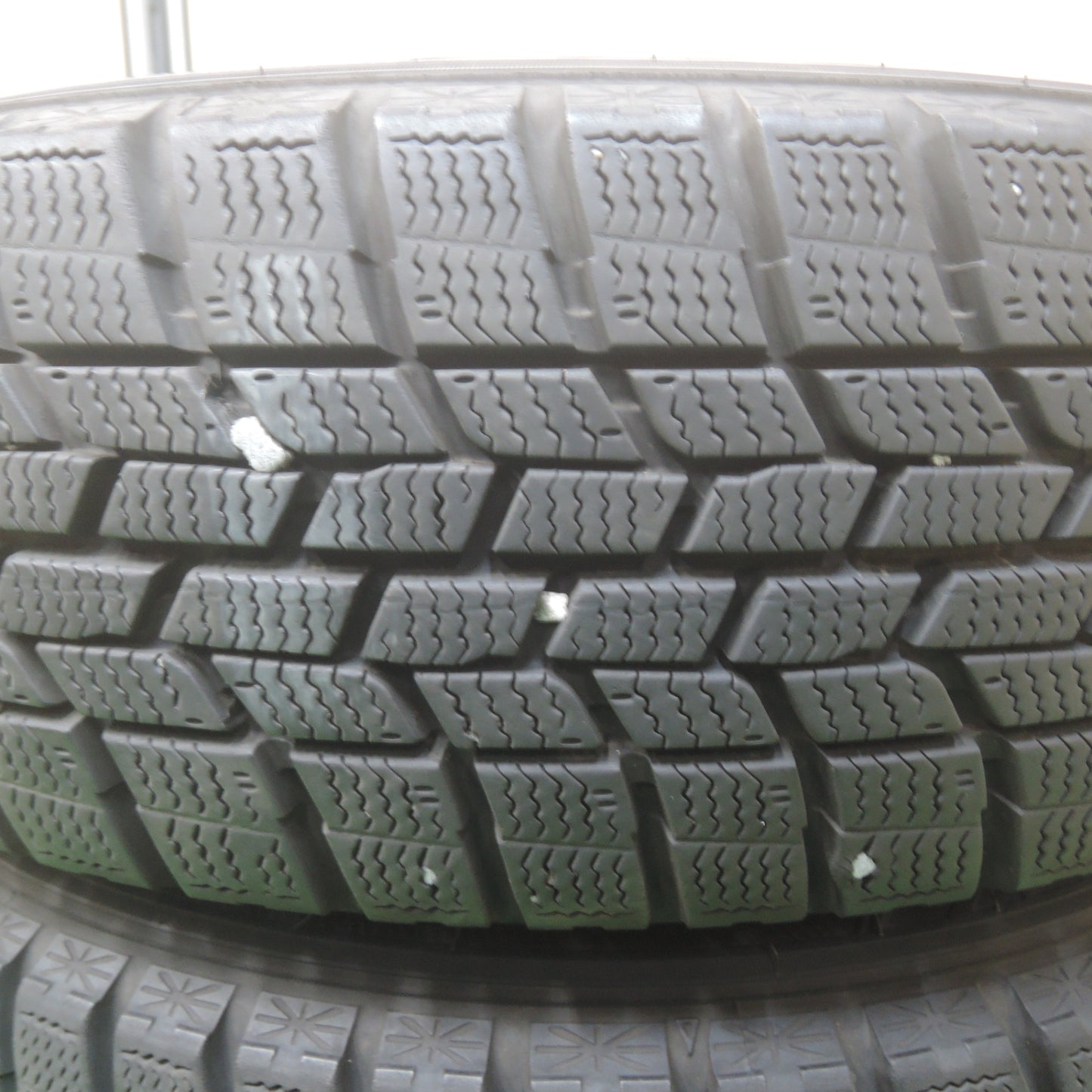 *送料無料*バリ溝！キレイ！9分★スタッドレス 165/65R14 グッドイヤー アイスナビ6 ravrion LUMIERE ラブリオン 14インチ PCD100/4H★4011906SYス