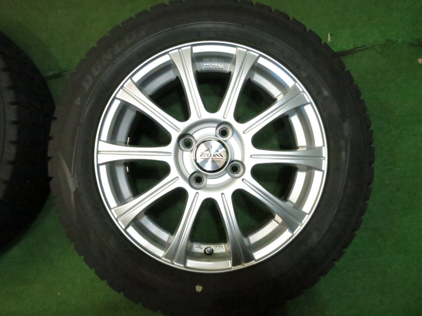 [送料無料]バリ溝！19年！キレイ！9.5分★スタッドレス 175/65R15 ダンロップ ウインターマックス WM02 ZELERNA 社外 アルミ 15インチ PCD100/4H★3022002Hス