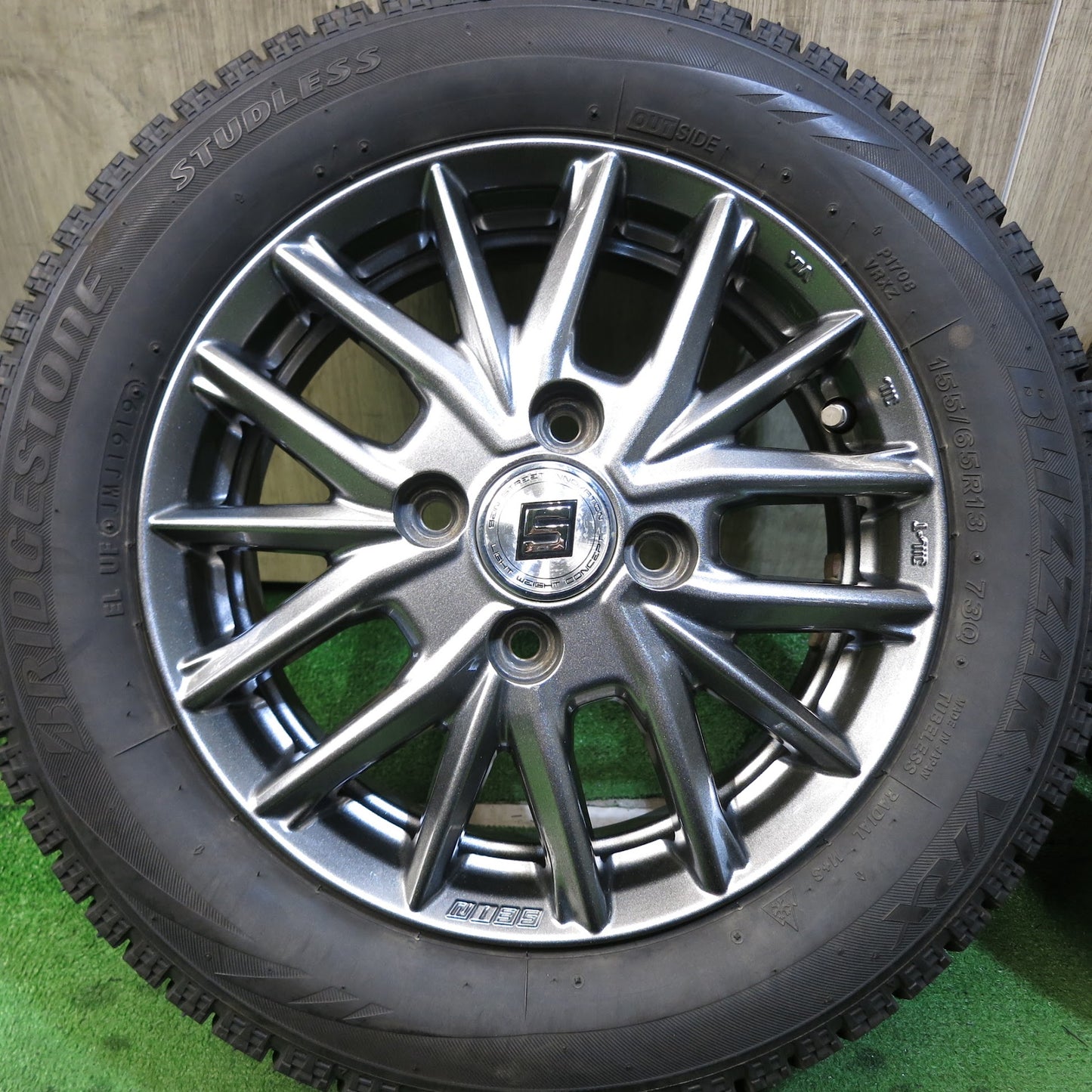 [送料無料]バリ溝！19年！キレイ！9分★スタッドレス 155/65R13 ブリヂストン ブリザック VRX SEIN ザイン 13インチ PCD100/4H★3061201Hス