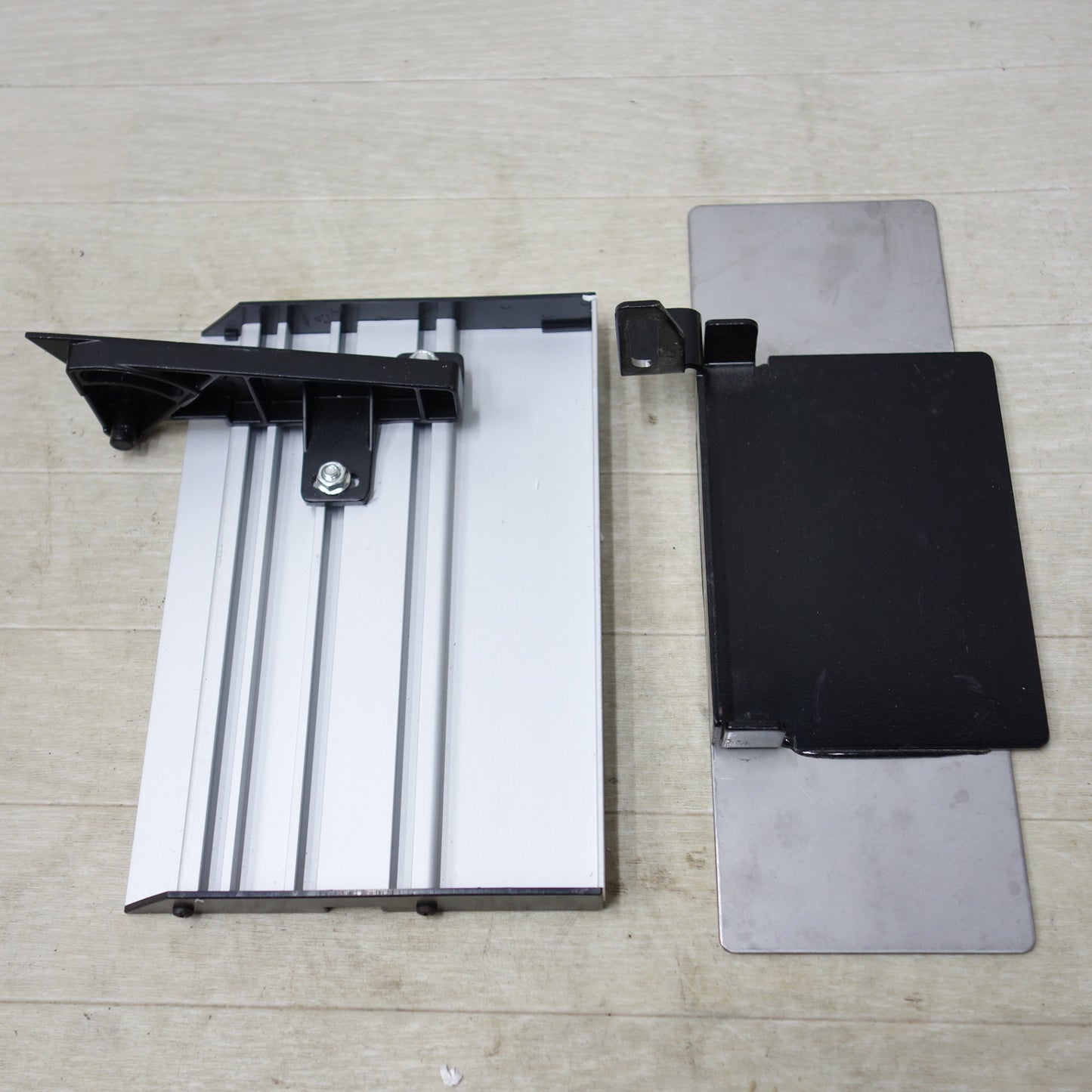[送料無料] ◆RYOBI リョービ 京セラ ベルトディスクサンダー BDS-1010 研磨機 電動工具 100V◆
