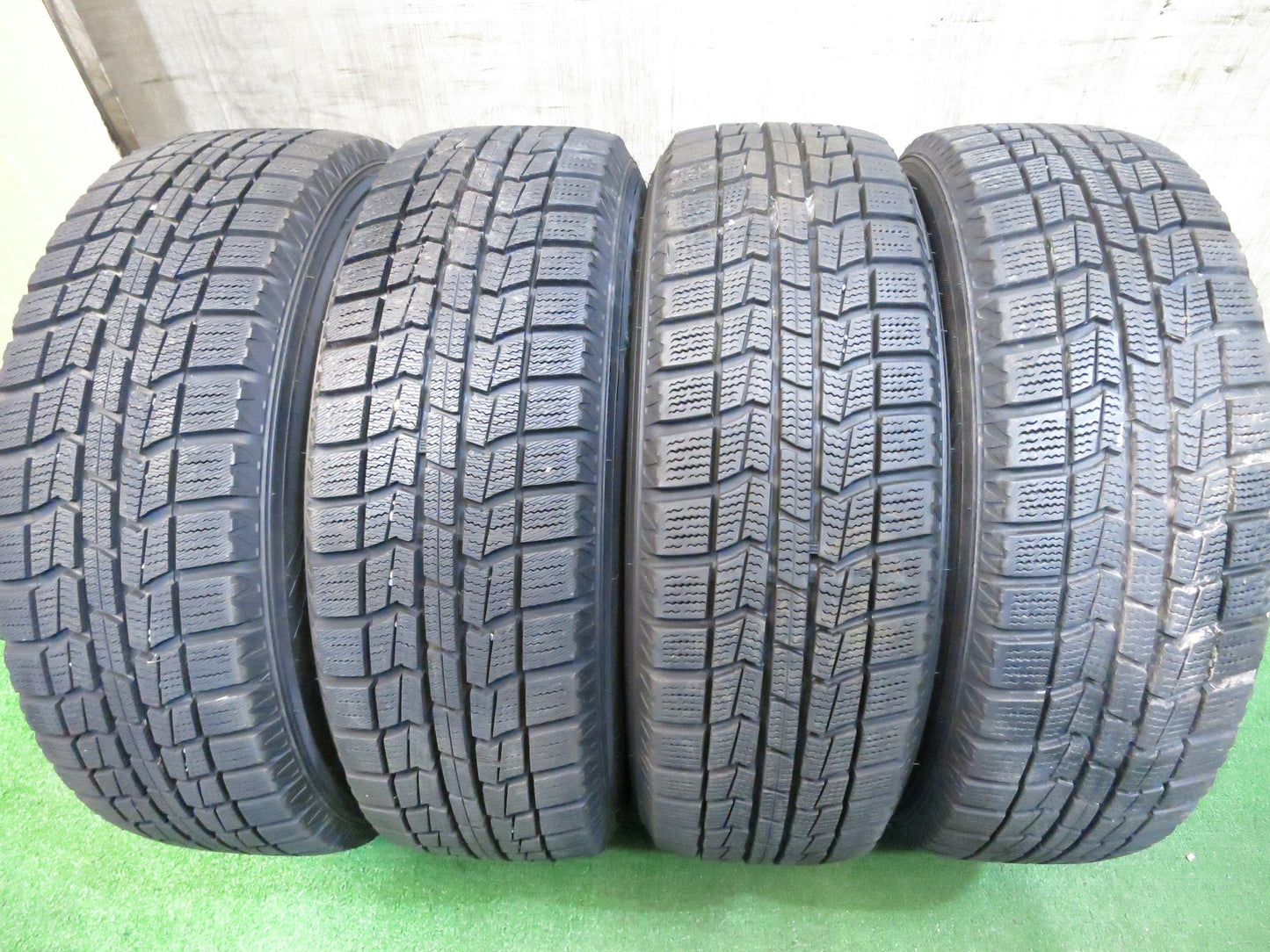 [送料無料]バリ溝！18年！ほぼ10分★スタッドレス 175/65R14 オートバックス ノーストレックN3i JOKER ジョーカー 14インチ PCD100 114.3/4H マルチ★2122604Hス