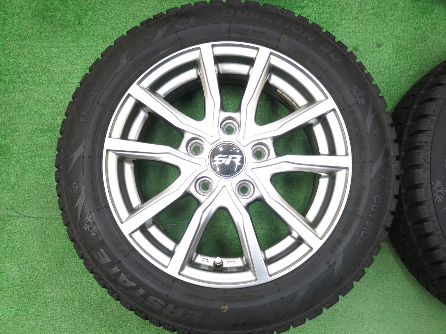 [送料無料]バリ溝！20年！綺麗！9.5分★スタッドレス 185/60R15 インターステート デュレーション30 STRANGER ストレンジャー 15インチ PCD114.3/5H★3020102ヒス