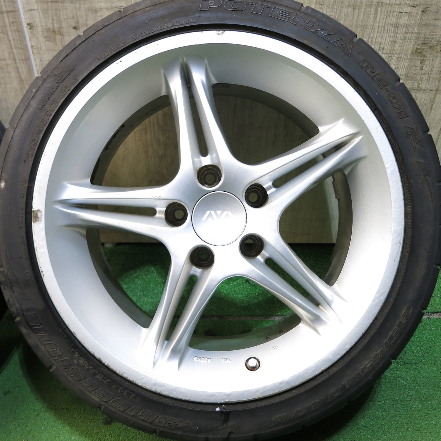 [送料無料]2本価格★AVS 215/45R17 ブリヂストン ポテンザ RE-01R 社外 アルミ 17インチ PCD114.3/5H★3053002Hノ