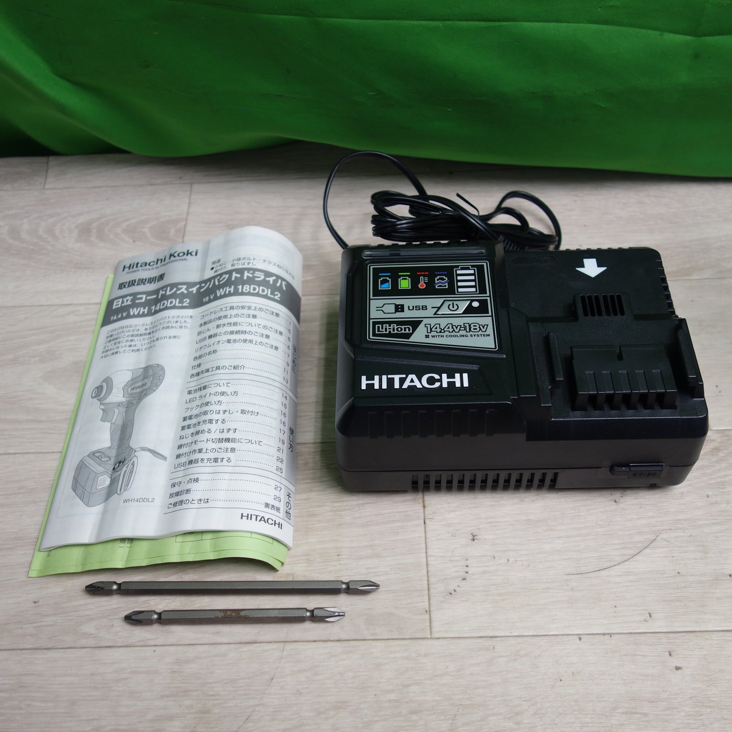 [送料無料] バッテリー２個付き☆日立工機 コードレス インパクトドライバ WH14DDL2 ハイコーキ 14.4V DIY 電動 工具 ケース付き☆
