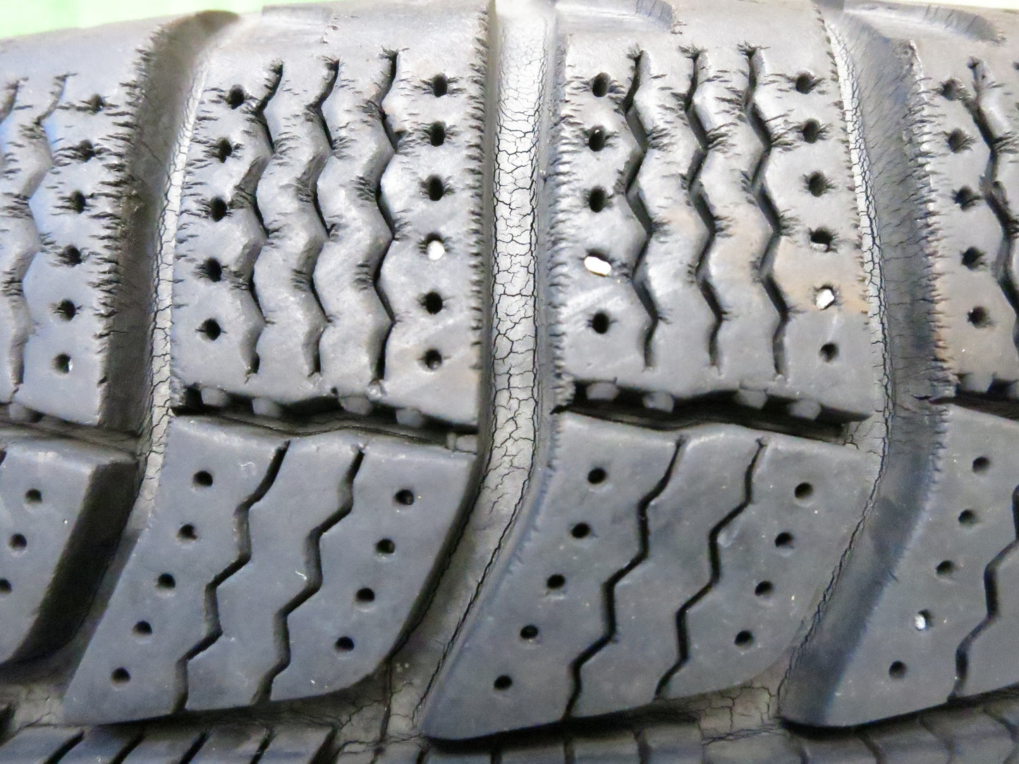 [送料無料]キレイ★ボルボ 純正 Cyrex セリックス 205/55R16 スタッドレス ミシュラン X-ICE XI2 16インチ PCD108/5H★3012009Hス