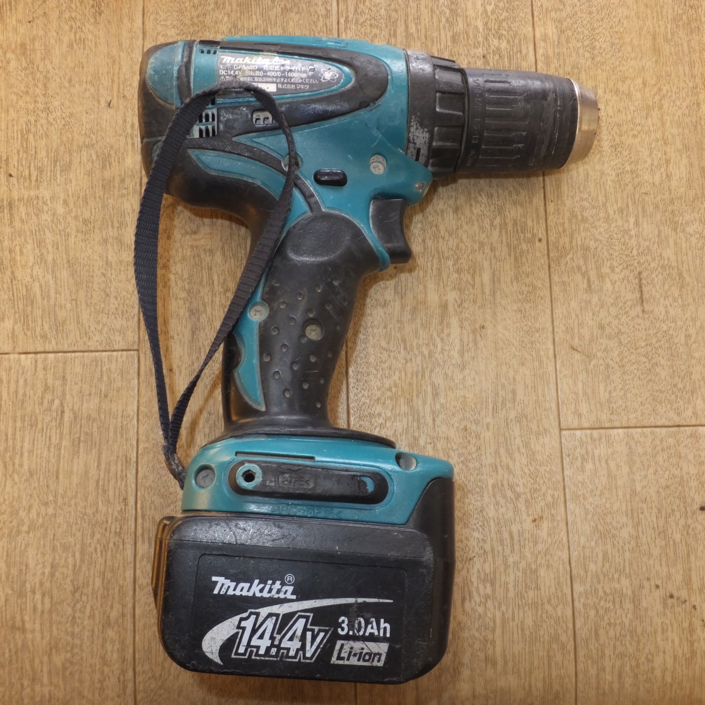 [送料無料]★マキタ makita 充電式ドライバドリル DF440D　バッテリ BL1430　充電器 DC18RC T　セット★