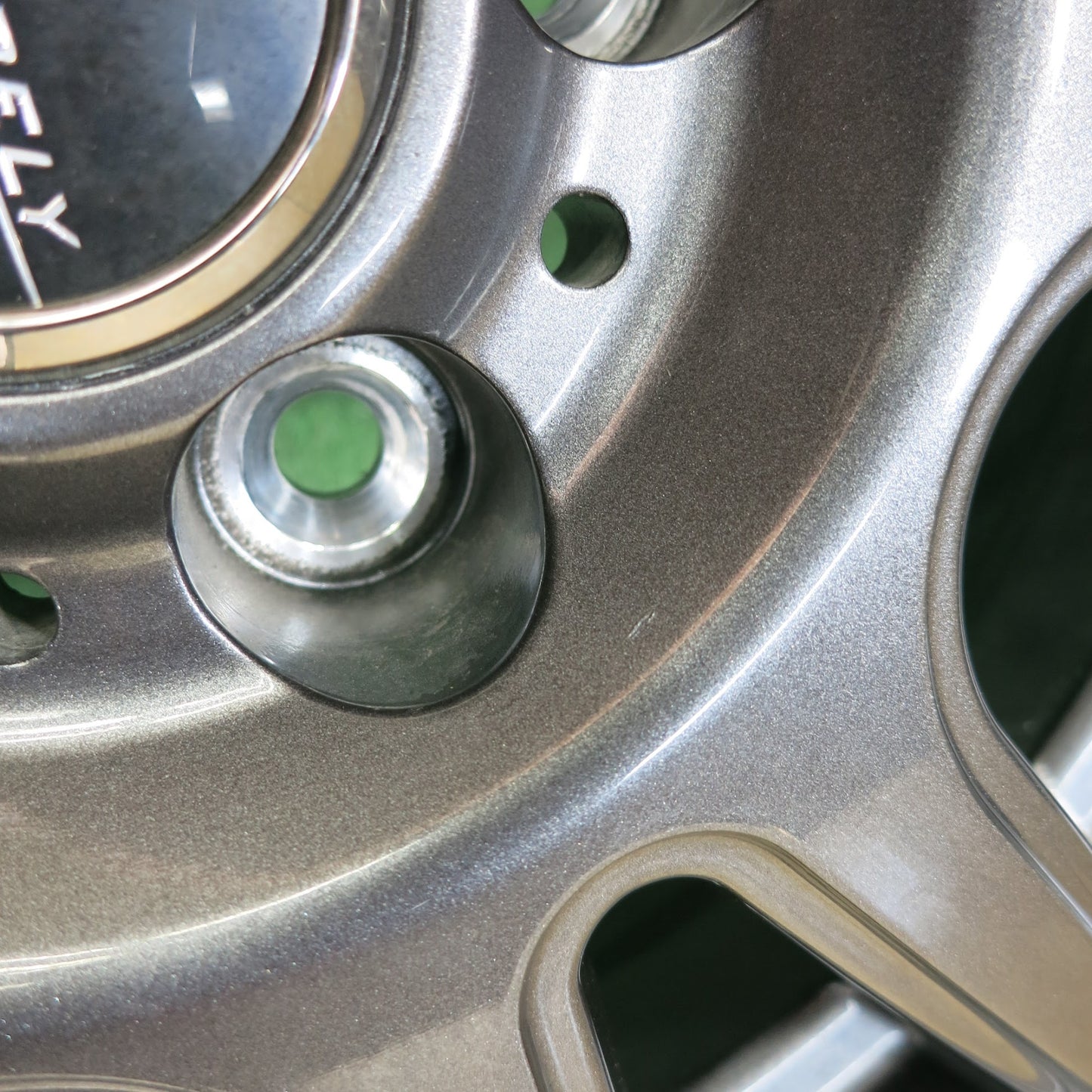 [送料無料]バリ溝！22年！キレイ！ほぼ10分★スタッドレス 195/65R15 ハイフライ Win-turi 212 EMBELY 15インチ PCD100/5H★3051701ヒス