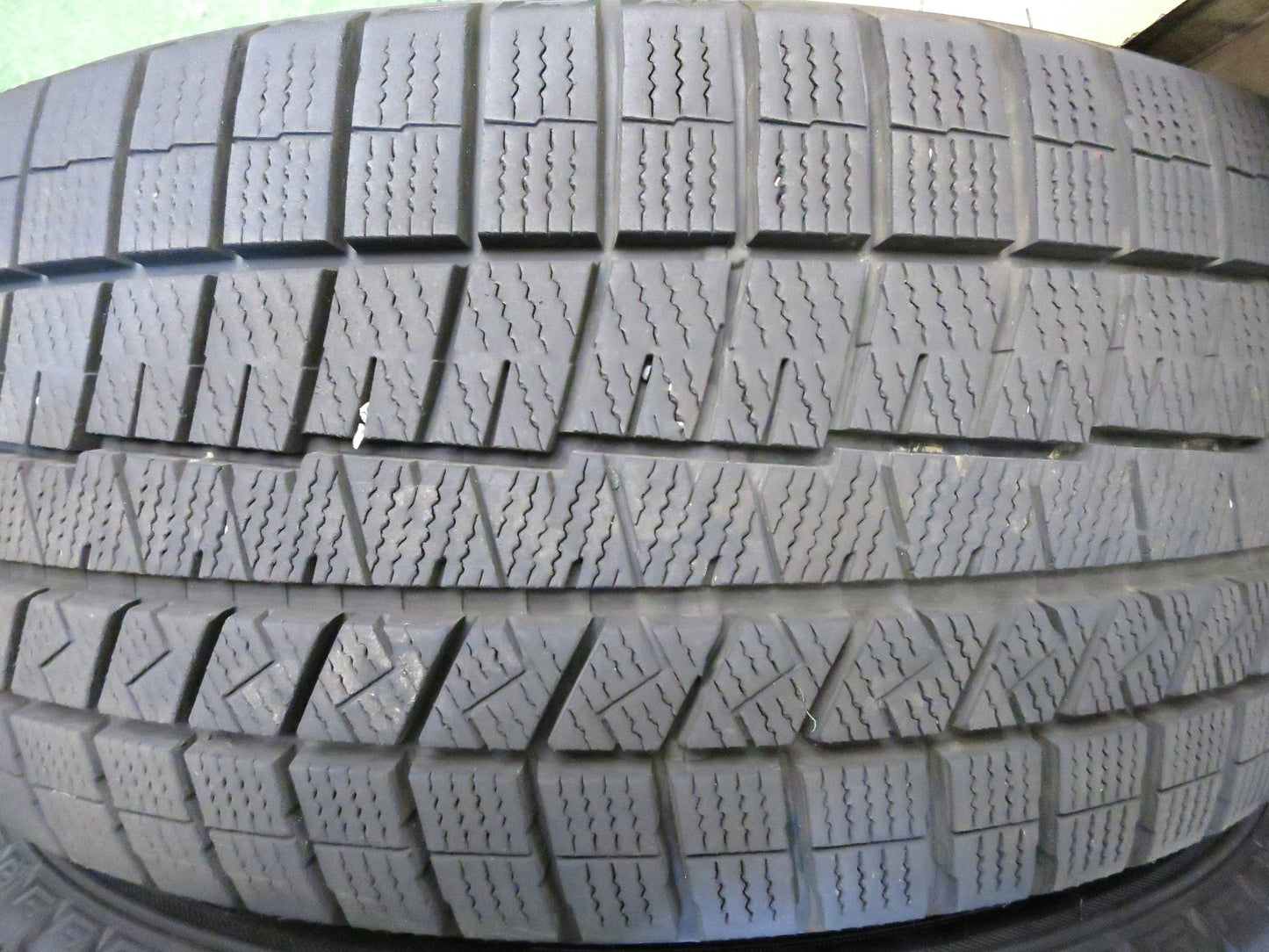 [送料無料]バリ溝！21年！キレイ！9.5分★BMW 等 225/45R17 スタッドレス ダンロップ ウインターマックス03 ECO FORME エコフォルム PCD120/5H★3011306Hス