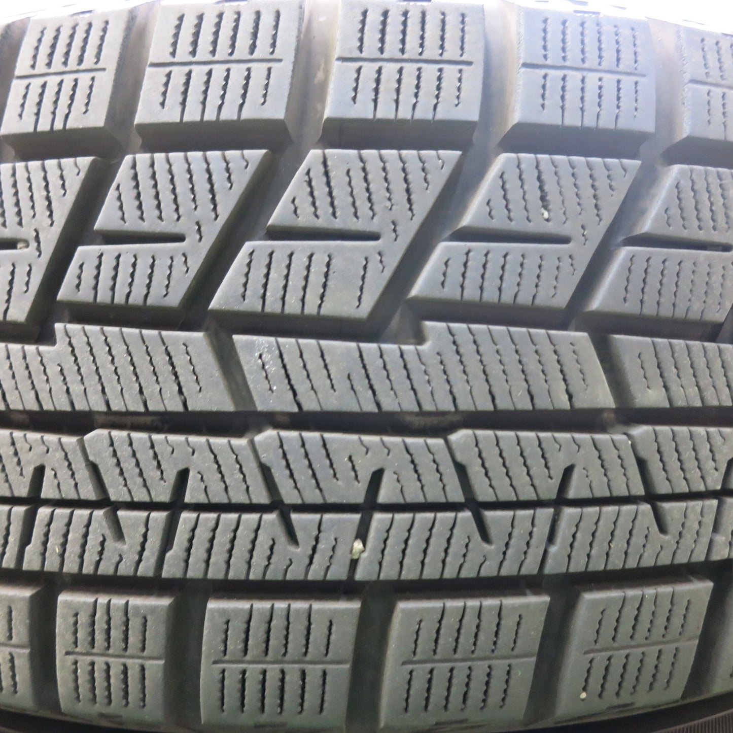 [送料無料]バリ溝！20年！9.5分★スタッドレス 195/65R15 ヨコハマ アイスガード iG60 JOKER weds ジョーカー 15インチ PCD114.3/5H★3041902ヒス