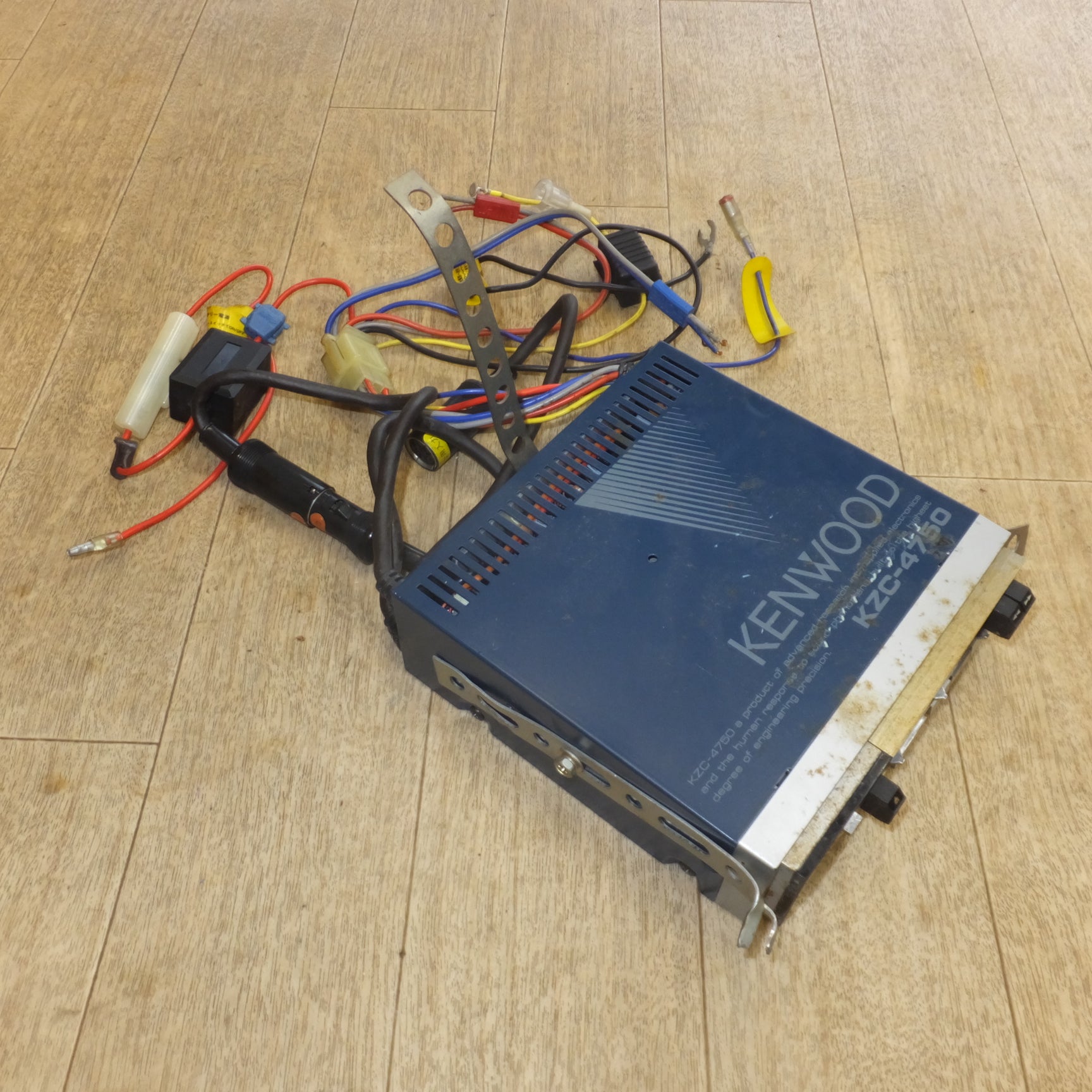 ケン様•*¨*•.¸♬︎ 送料無料]現状品☆ケンウッド KENWOOD カセットデッキ CASSETTE