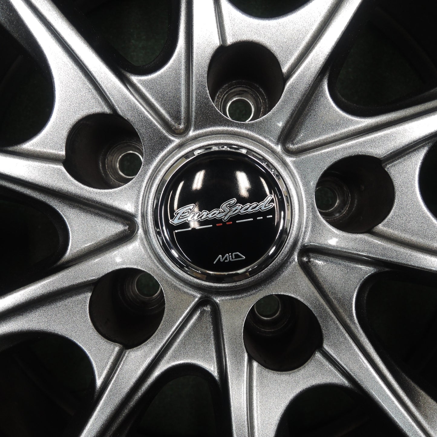 *送料無料* バリ溝！20年！キレイ！9.5分★225/65R17 ブリヂストン アレンザ 001 EuroSpeed MiD ユーロスピード 17インチ PCD114.3/5H★4021303TNノ