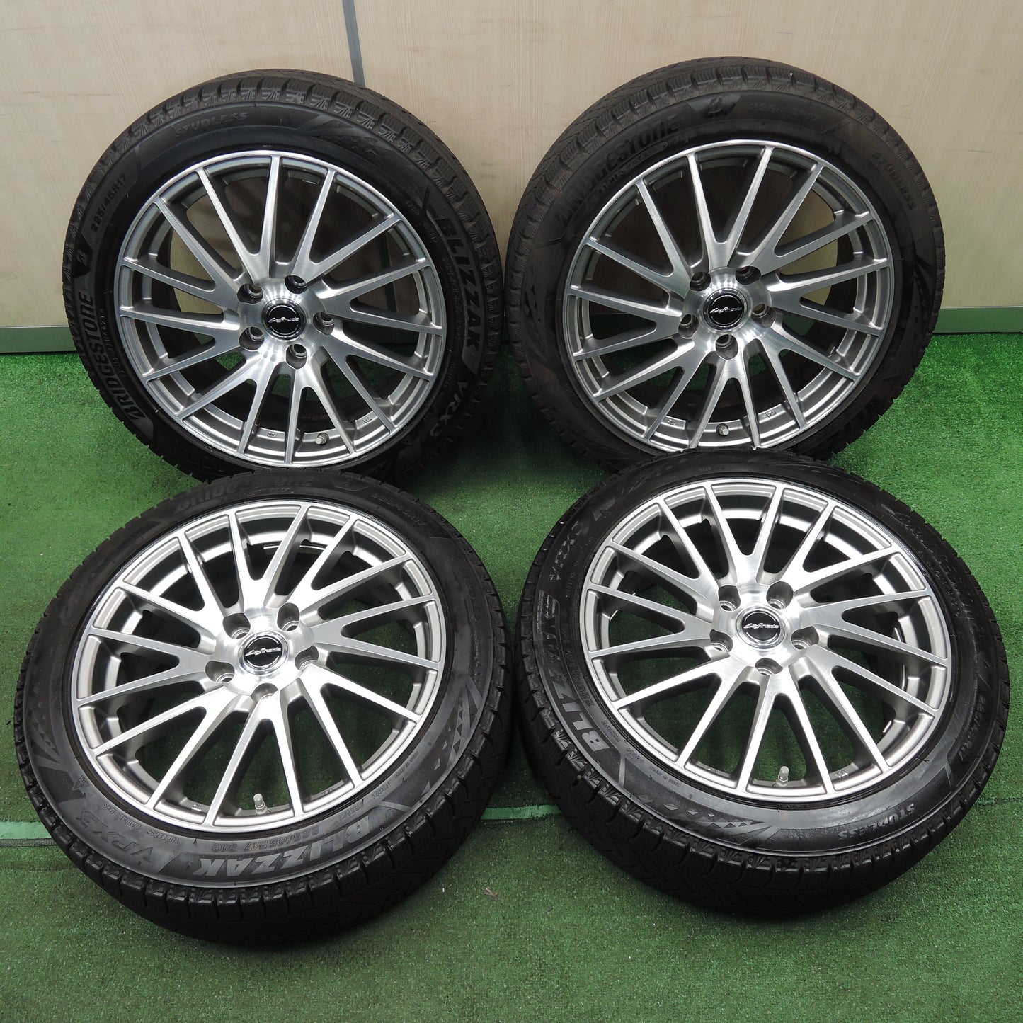 *送料無料*バリ溝！21年！キレイ！9.5分★スタッドレス 225/45R17 ブリヂストン ブリザック VRX3 Lefinada レフィナーダ 17インチ PCD114.3/5H★4010602NJス