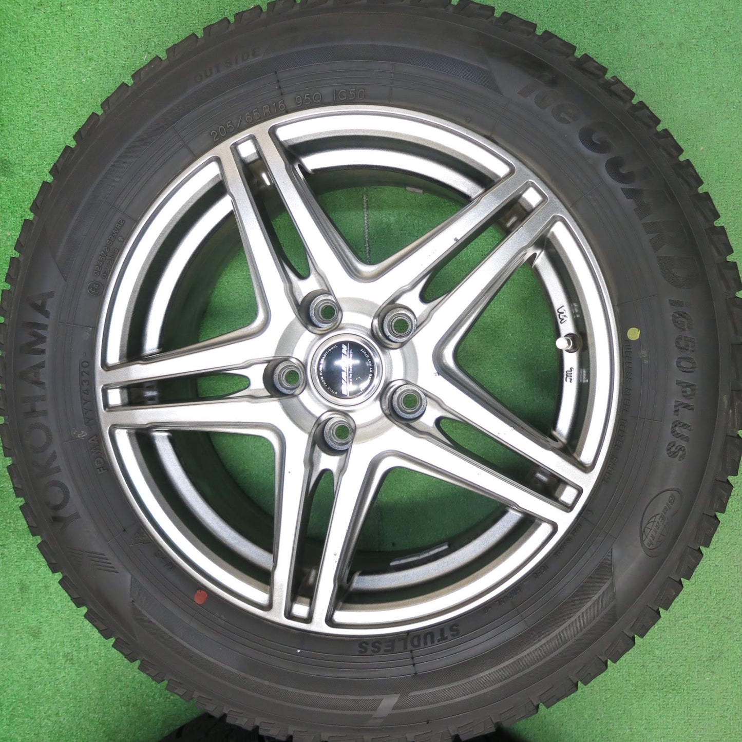 [送料無料]バリ溝！20年！9.5分以上★スタッドレス 205/65R16 ヨコハマ アイスガード iG50 プラス WAREN HOT STUFF ヴァーレン PCD114.3/5H★3041504ヒス