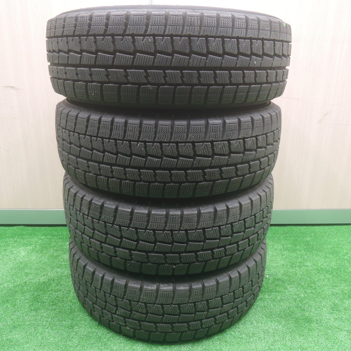 [送料無料]バリ溝！9.5分★スタッドレス 175/65R14 ダンロップ ウインターマックス WM01 EuroSpeed ユーロスピード マナレイ 14インチ PCD100/4H★3072004SYス