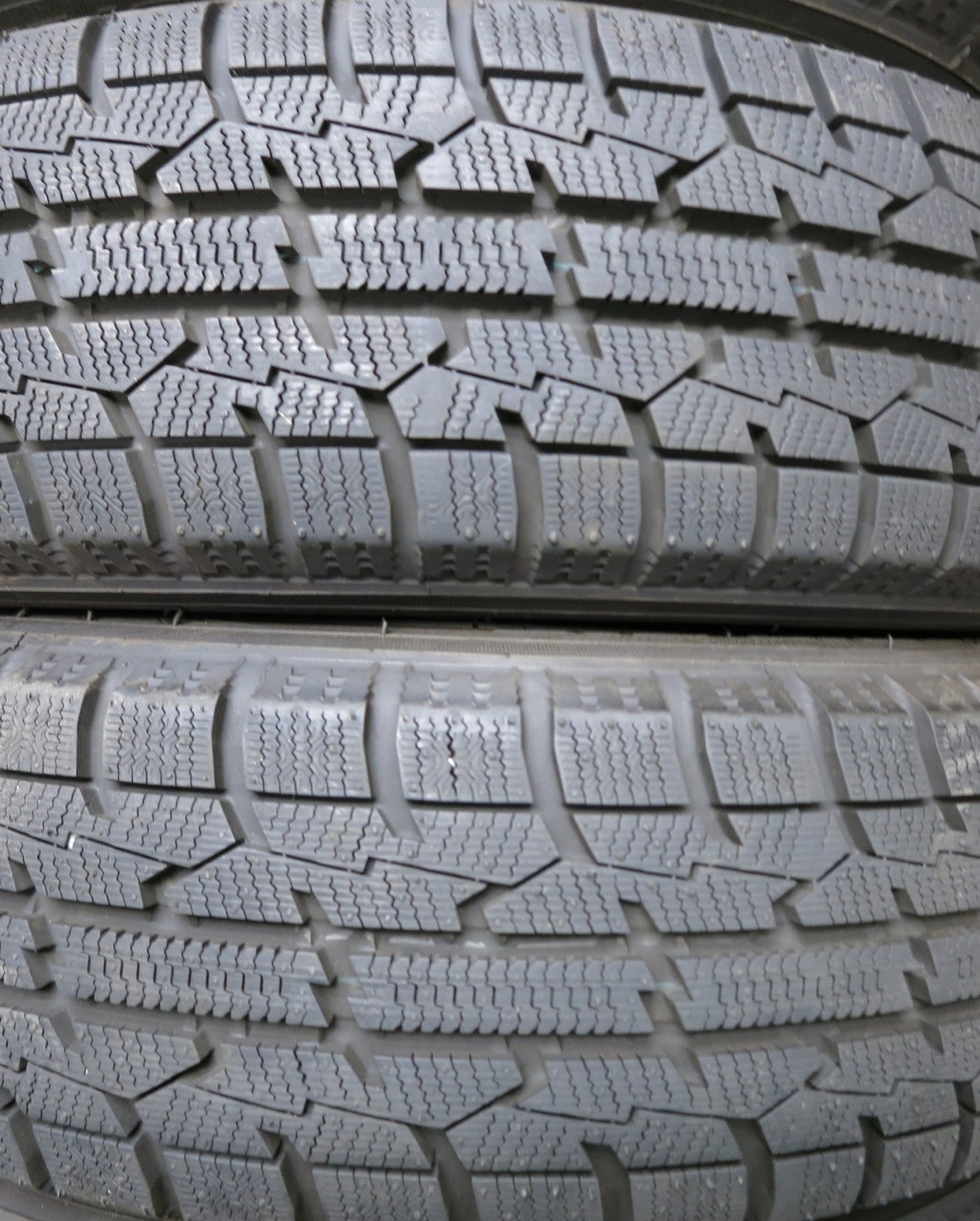 [送料無料]バリ溝！21年！ほぼ10分★スタッドレス 155/65R14 トーヨー オブザーブ ガリット GIZ タイヤ 14インチ N-BOX N-ONE N-WGN 等★3032008Hスタ