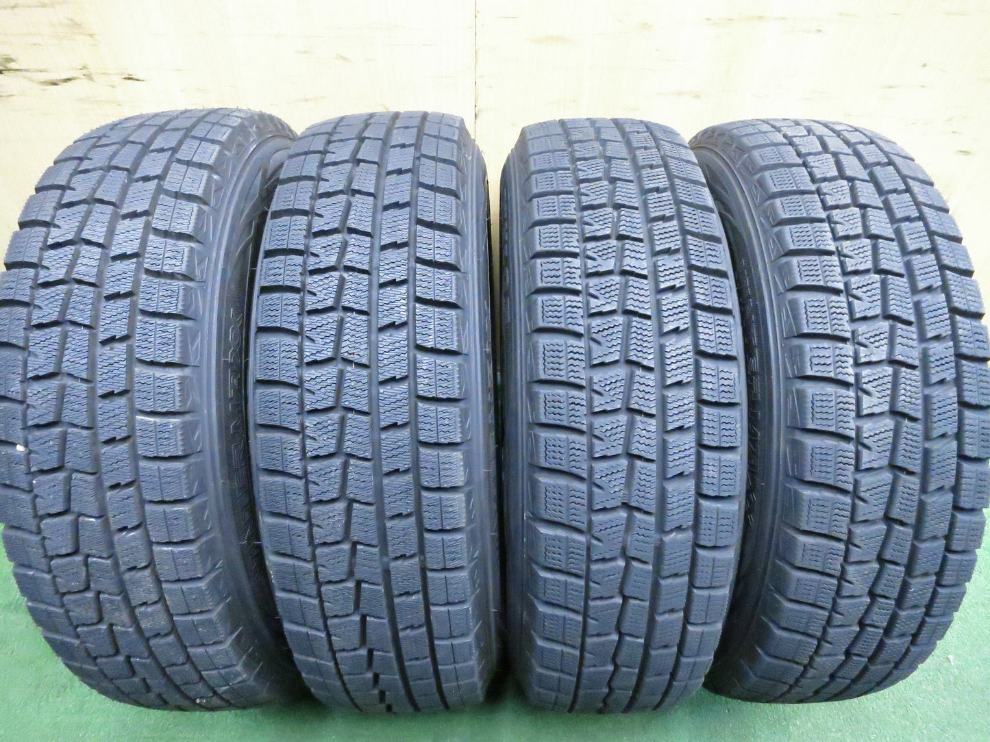 [送料無料]バリ溝！キレイ！ほぼ10分★スタッドレス 165/70R14 ダンロップ ウインターマックス WM01 JOKER weds ジョーカー 14インチ PCD100/4H★3012510Hス