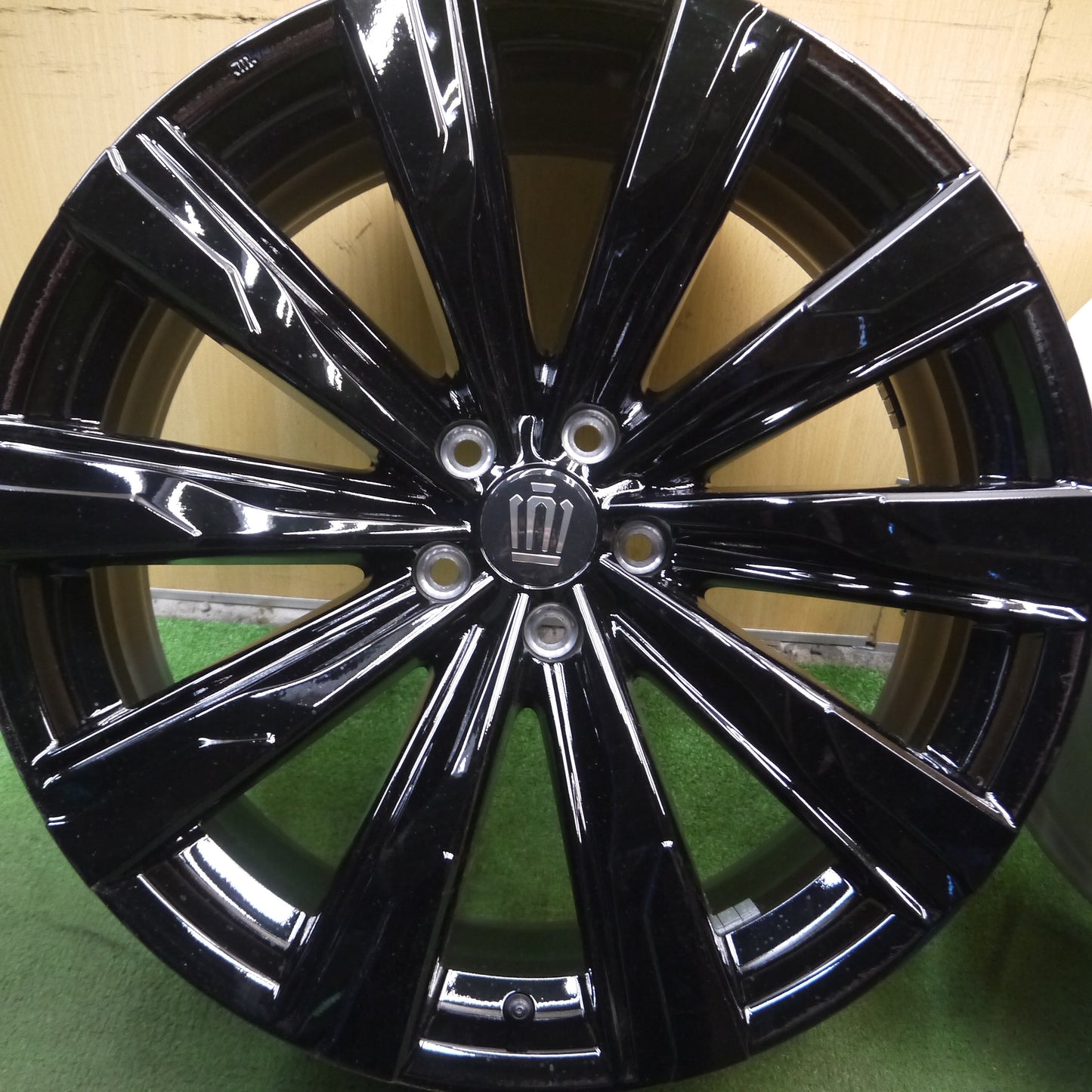 *送料無料*新車外し★トヨタ クラウン スポーツ 純正 ホイール 21インチ 21×8.5J PCD114.3/5H★4012601Hホ