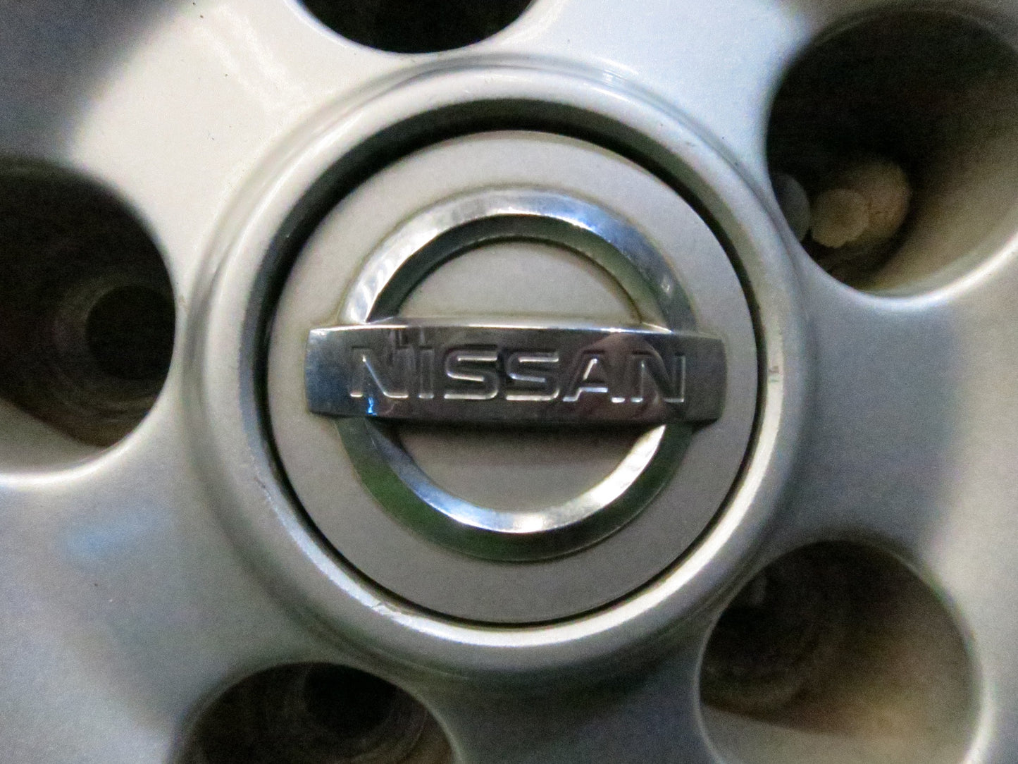 [送料無料]4本価格★日産 セレナ 純正 195/65R15 ネクセン CP672 15インチ PCD114.3/5H★3030802Hノ