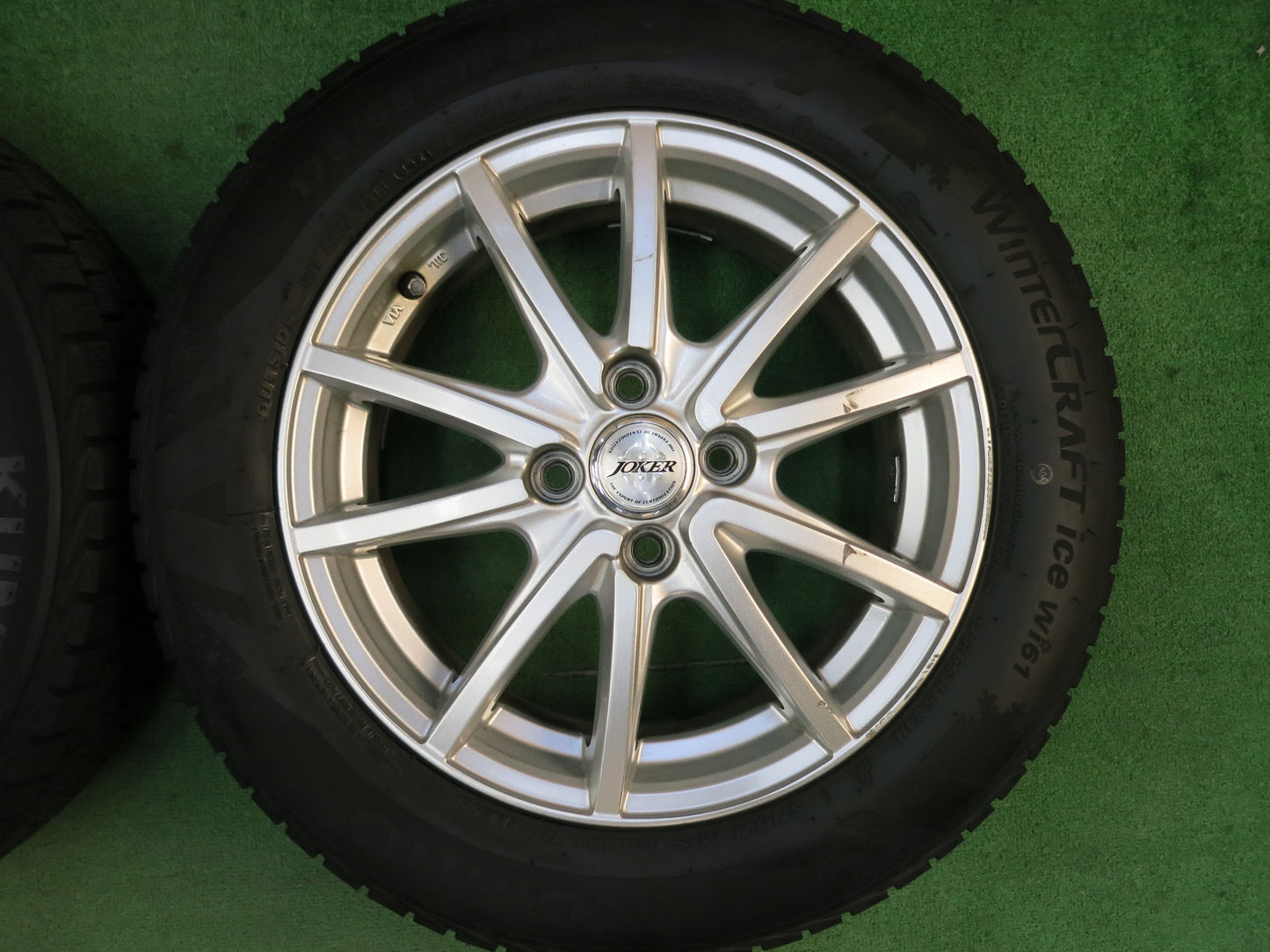 [送料無料]バリ溝！21年！ほぼ10分★スタッドレス 175/65R15 クムホ ウインタークラフト アイス Wi61 JOKER weds ジョーカー 15インチ PCD100/4H★3022205ヒス