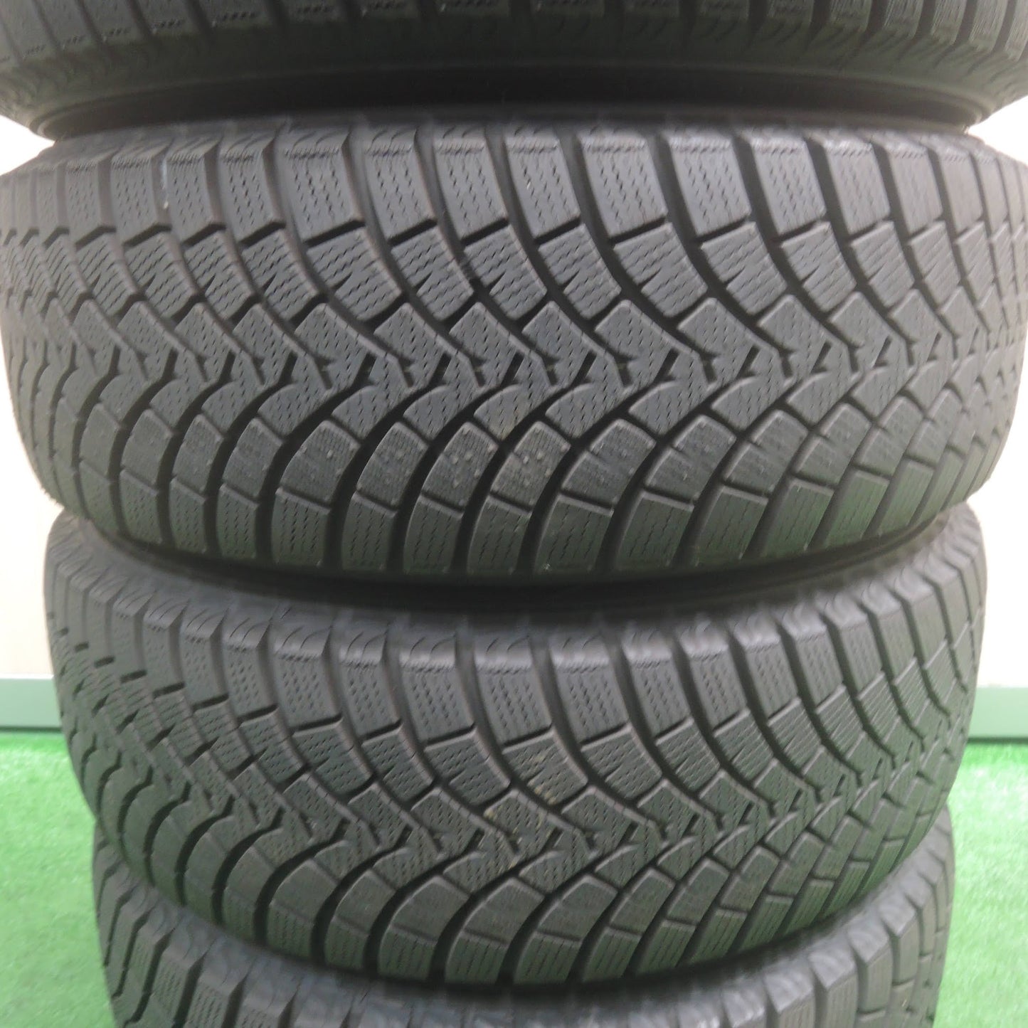 [送料無料]超バリ溝！キレイ！ほぼ10分★スタッドレス 195/65R15 ファルケン エスピア W-ACE weds ウェッズ 15インチ PCD114.3/5H★3101902SYス