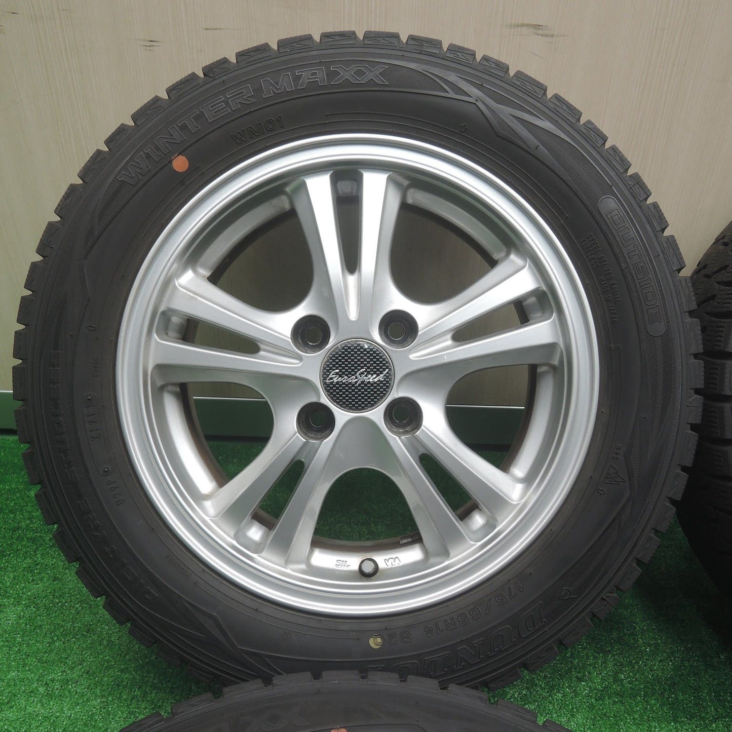 [送料無料]バリ溝！9.5分★スタッドレス 175/65R14 ダンロップ ウインターマックス WM01 EuroSpeed ユーロスピード マナレイ 14インチ PCD100/4H★3072004SYス