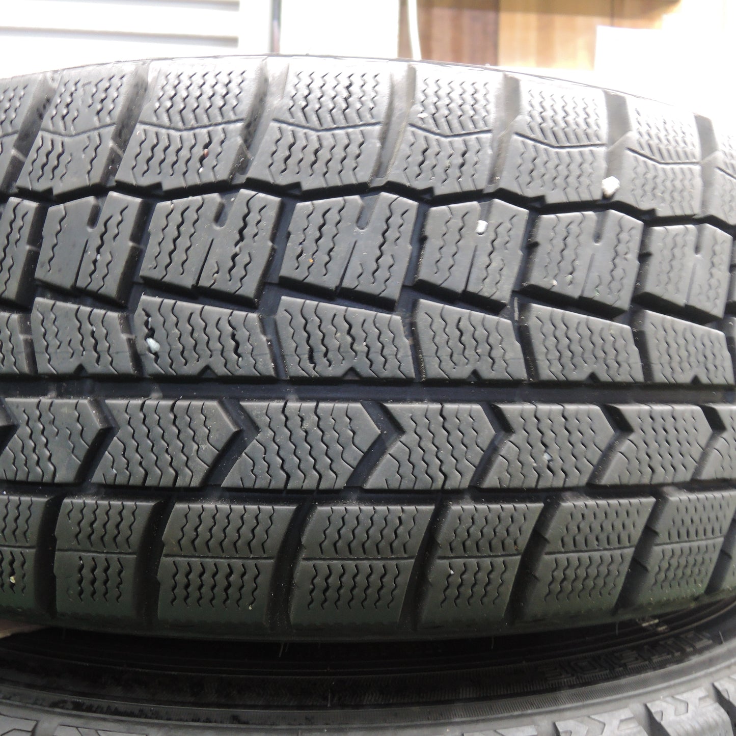 *送料無料*バリ溝！20年！キレイ！9.5分★スタッドレス 195/45R17 ダンロップ ウインターマックス WM02 STRANGER ストレンジャー 17インチ PCD114.3/5H★3111305NJス