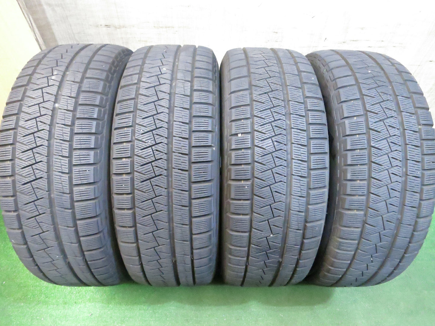 [送料無料]キレイ！19年★スタッドレス 215/60R17 ピレリ アイスアシンメトリコ smart MANARAY SPORT マナレイスポーツ 17インチ PCD114.3/5H★3020618Hス