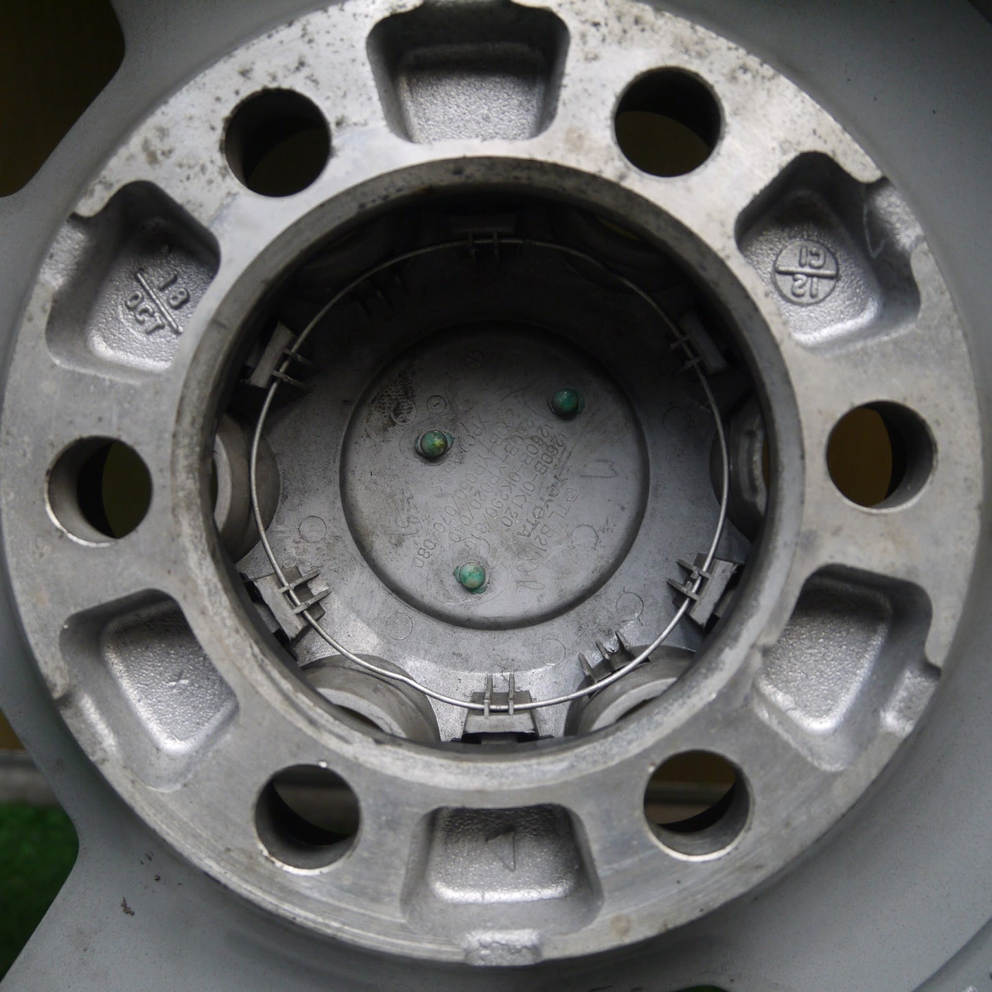 [送料無料]綺麗！4本価格★トヨタ ハイラックス サーフ 純正 265/60R18 ホワイトレター ダンロップ グラントレック AT25 PT PCD139.7/6H★3051001アノ