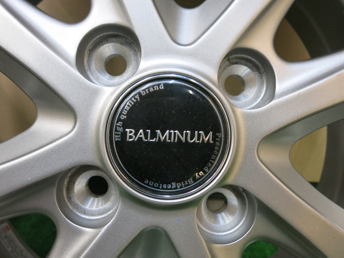[送料無料]未使用！20年★スタッドレス 165/65R15 ブリヂストン ブリザック VRX BALMINUM バルミナ 15インチ PCD100/4H★3011004ヒス