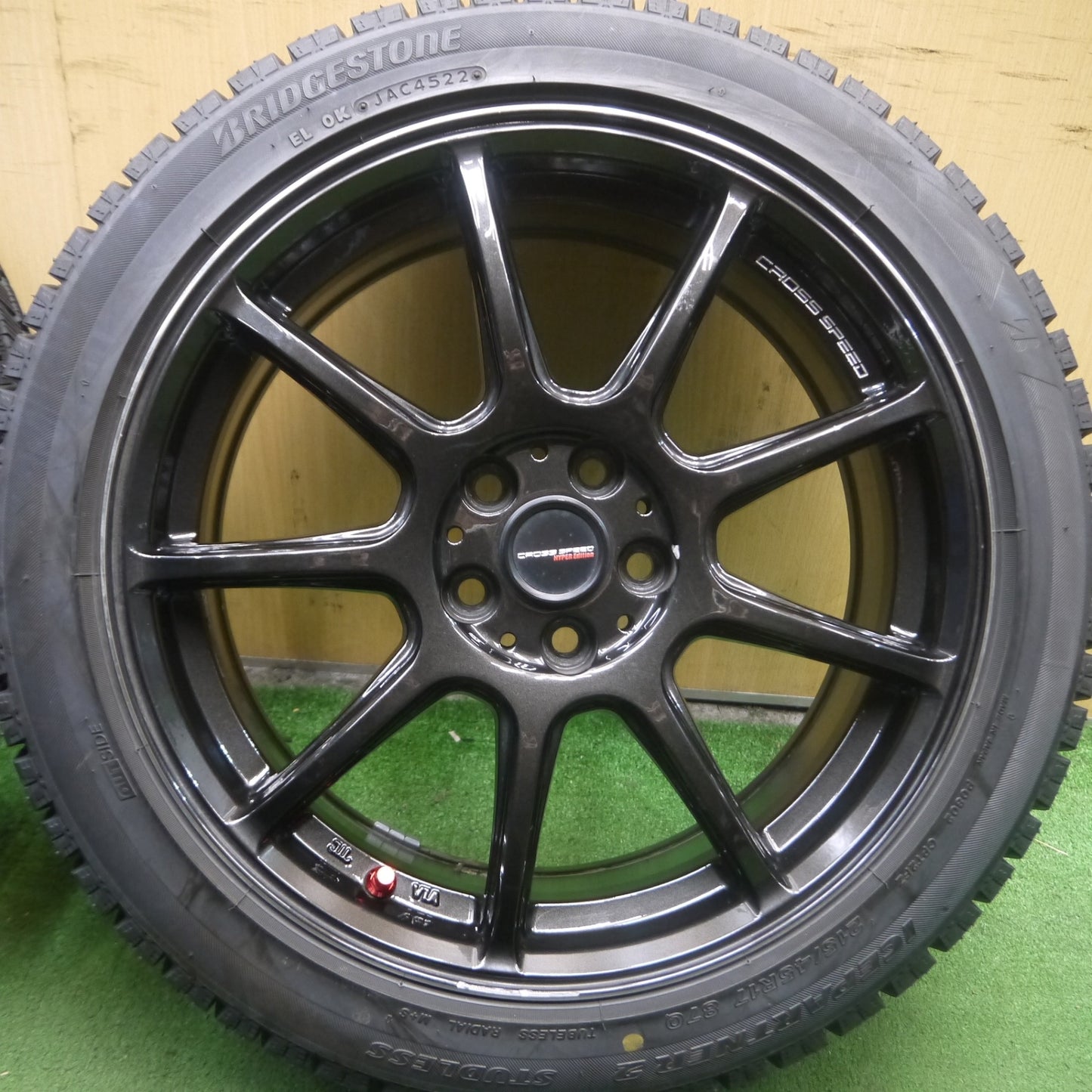 *送料無料* バリ溝！22年！9.5分★86 BRZ等 CROSS SPEED 215/45R17 スタッドレス ブリヂストン アイスパートナー2 クロススピード PCD100/5H★4021904Hス