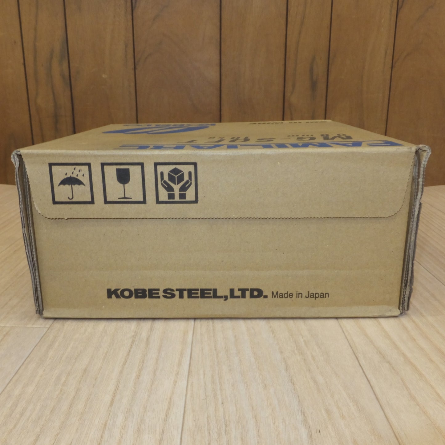 [送料無料] 未使用★神戸製鋼所 KOBELCO 軟鋼ソリッドワイヤ FAMILIARC MG-SOFT 0.8mm 10kg(3)★