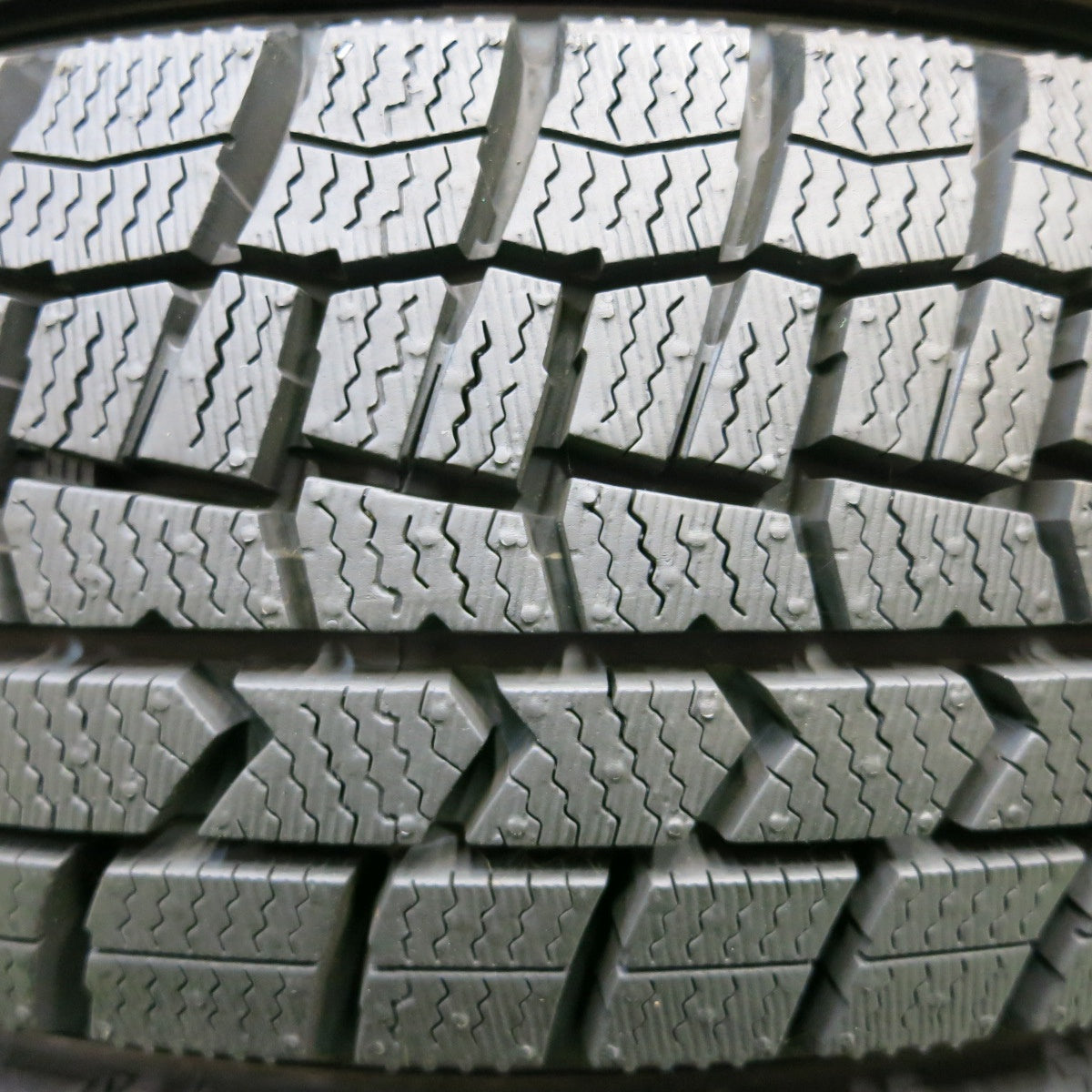*送料無料*バリ溝！21年！ほぼ10分★スタッドレス 155/65R14 ダンロップ ウインターマックス WM02 タイヤ 14インチ タント ムーヴ スペーシア等★4013102イスタ