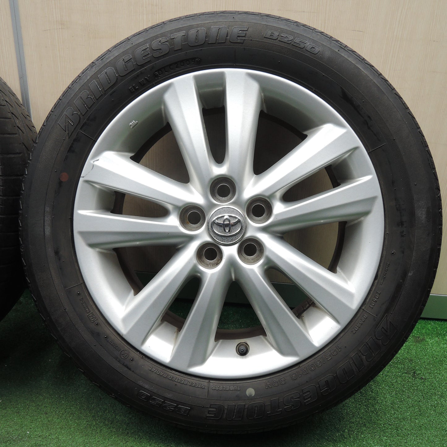 *送料無料*4本価格★トヨタ 20系 ウィッシュ 純正 195/60R16 ブリヂストン B250 16インチ PCD100/4H★4012301NJノ